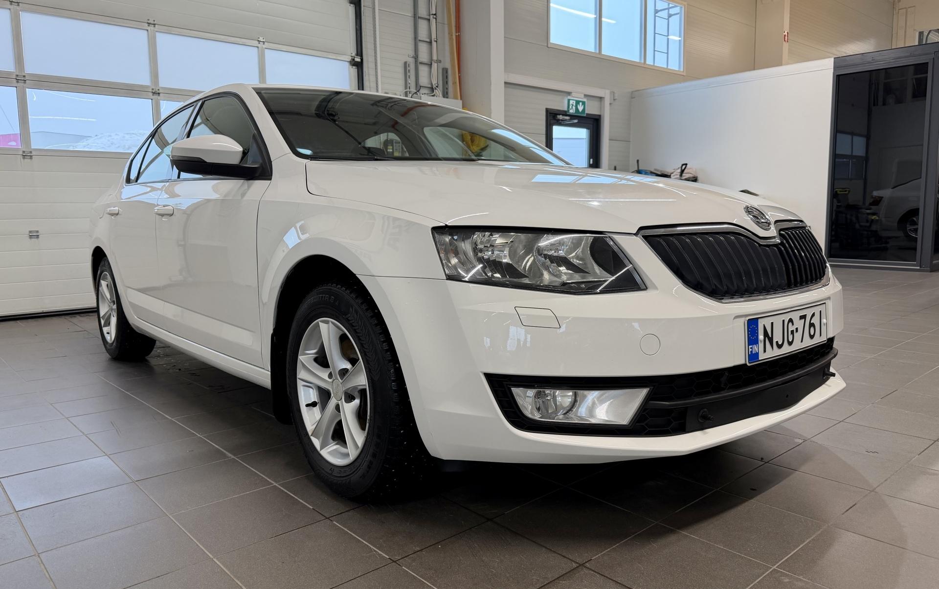 SKODA Octavia 2013