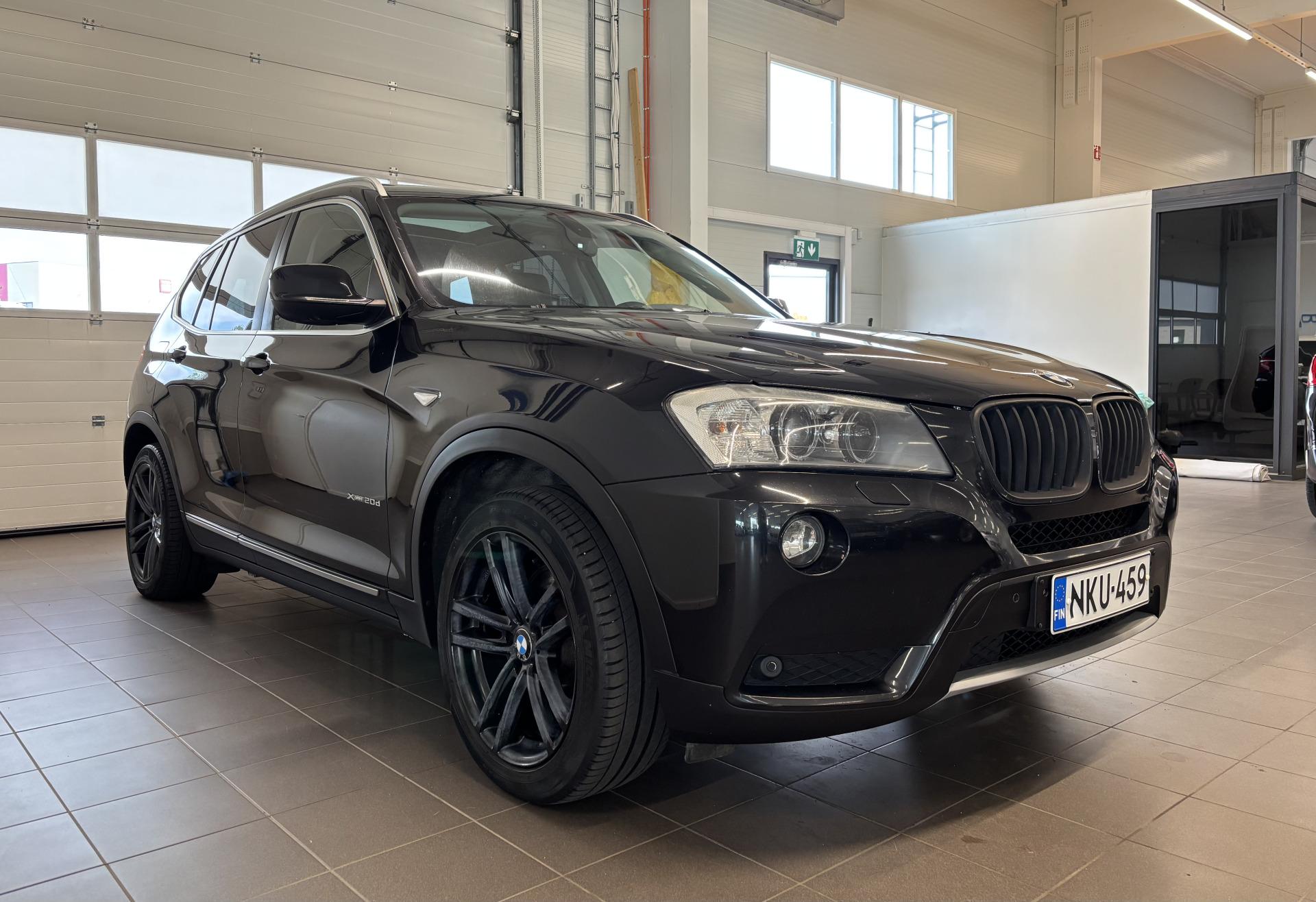BMW X3 2011