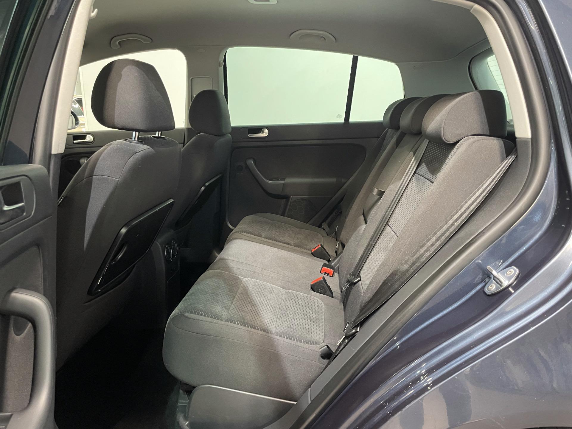 VOLKSWAGEN Golf Plus 2012