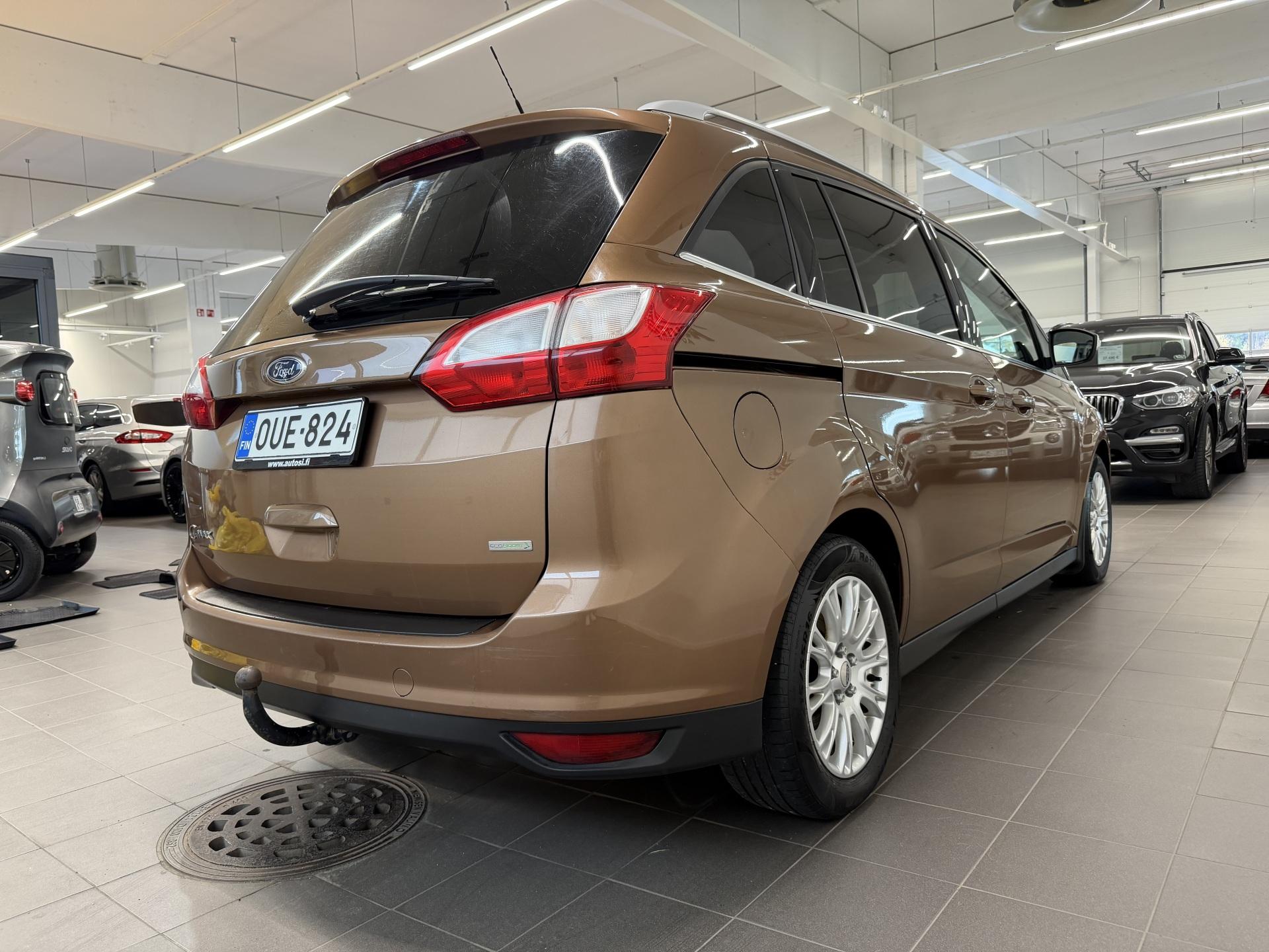 FORD Grand C-Max 2015