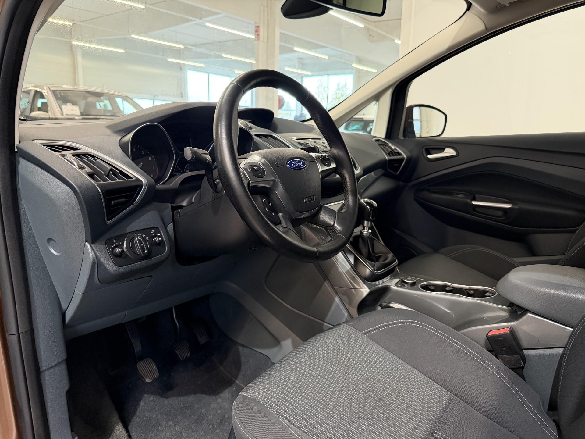 FORD Grand C-Max 2015