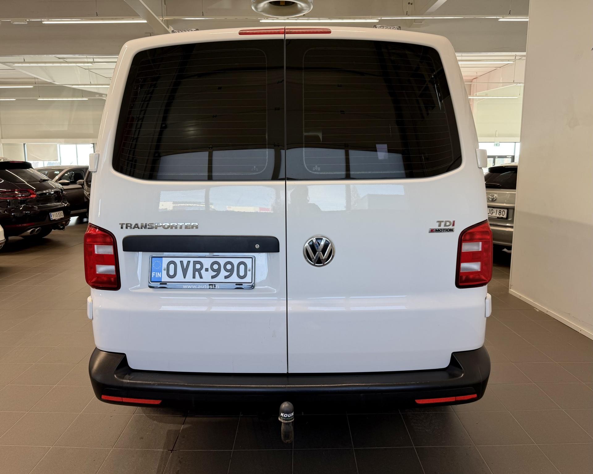 VOLKSWAGEN Transporter 2017