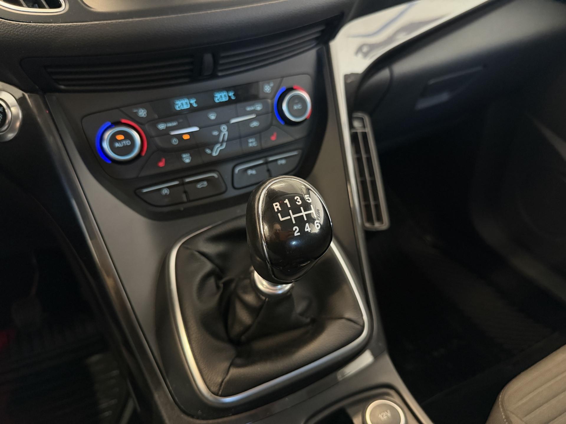 FORD C-Max 2016