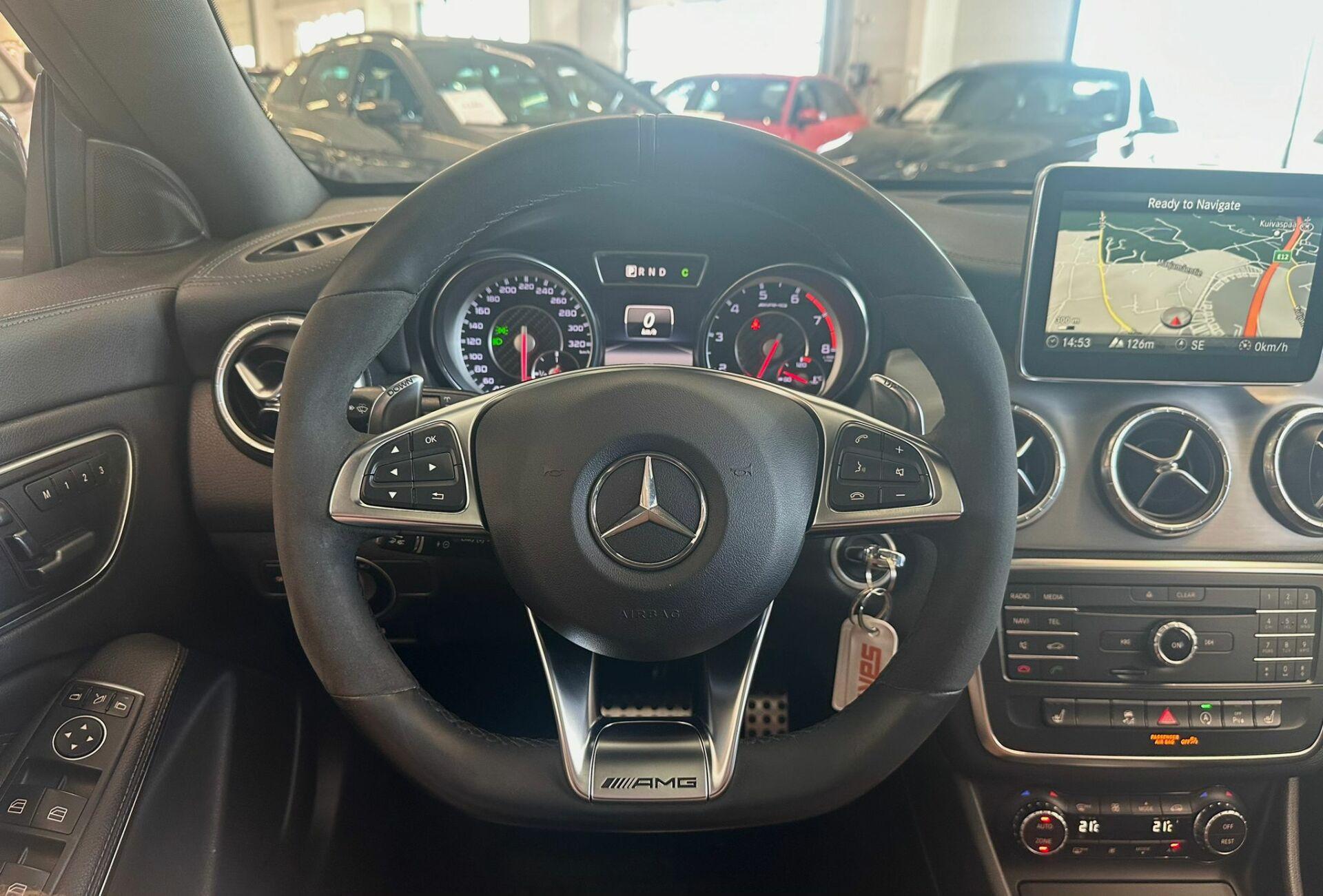 MERCEDES-BENZ CLA 45 AMG 2016