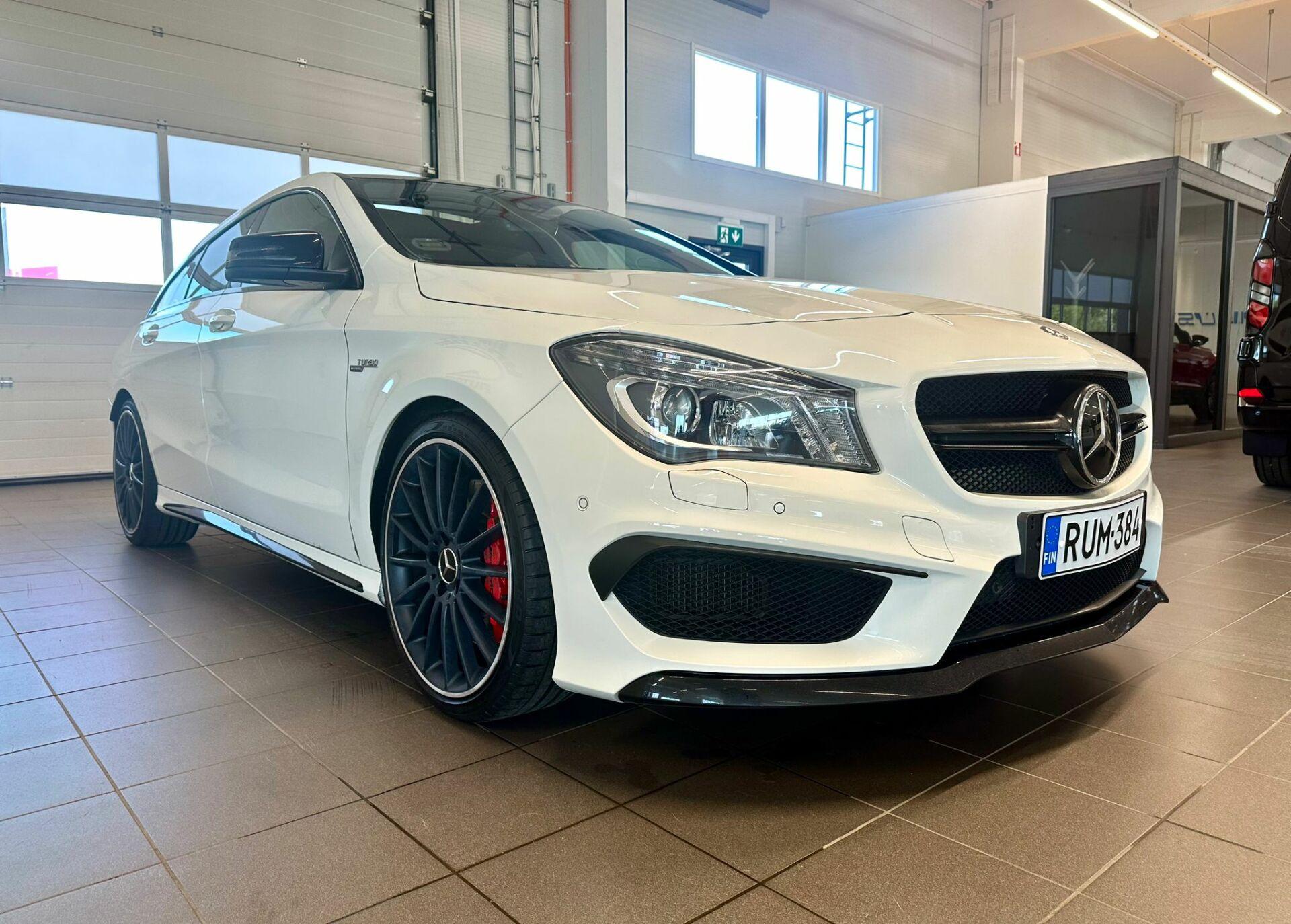 MERCEDES-BENZ CLA 45 AMG 2016