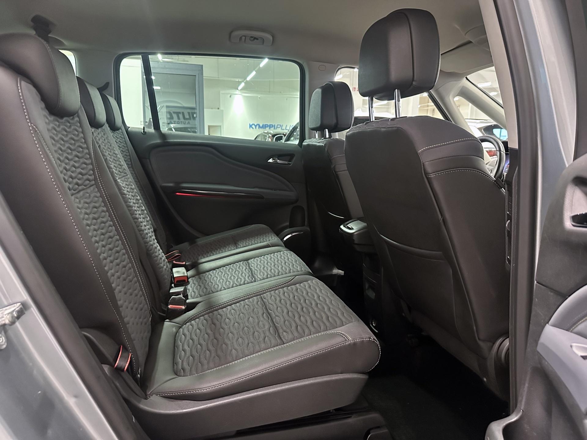 OPEL Zafira Tourer 2012