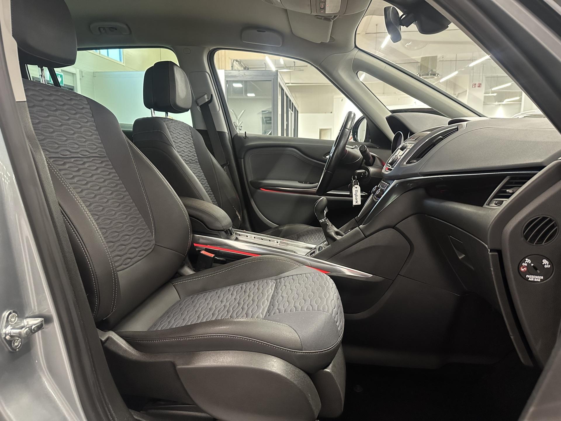 OPEL Zafira Tourer 2012