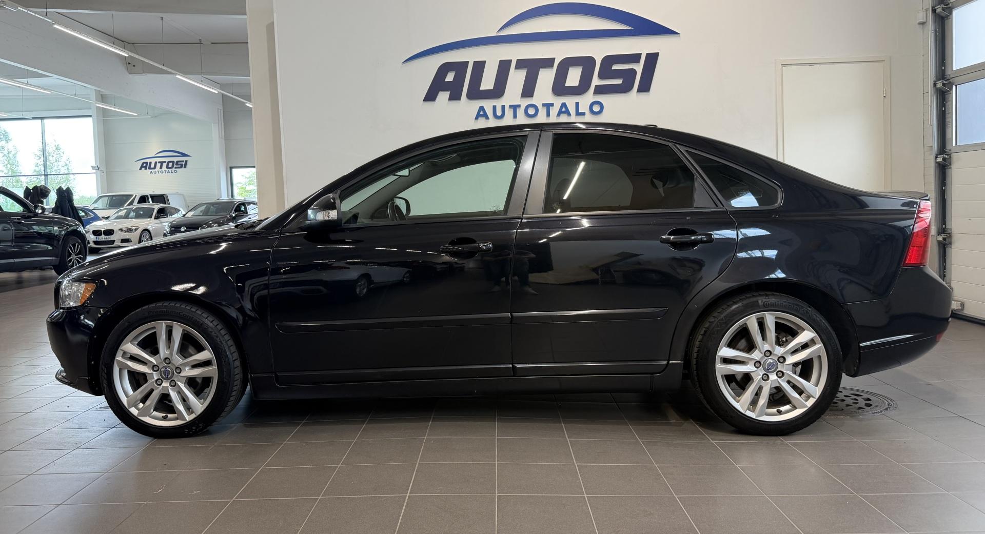 VOLVO S40 2011