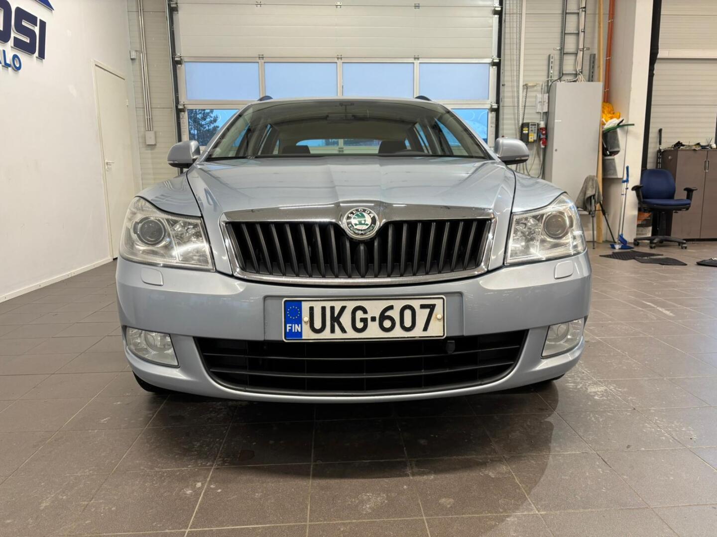 SKODA Octavia 2011