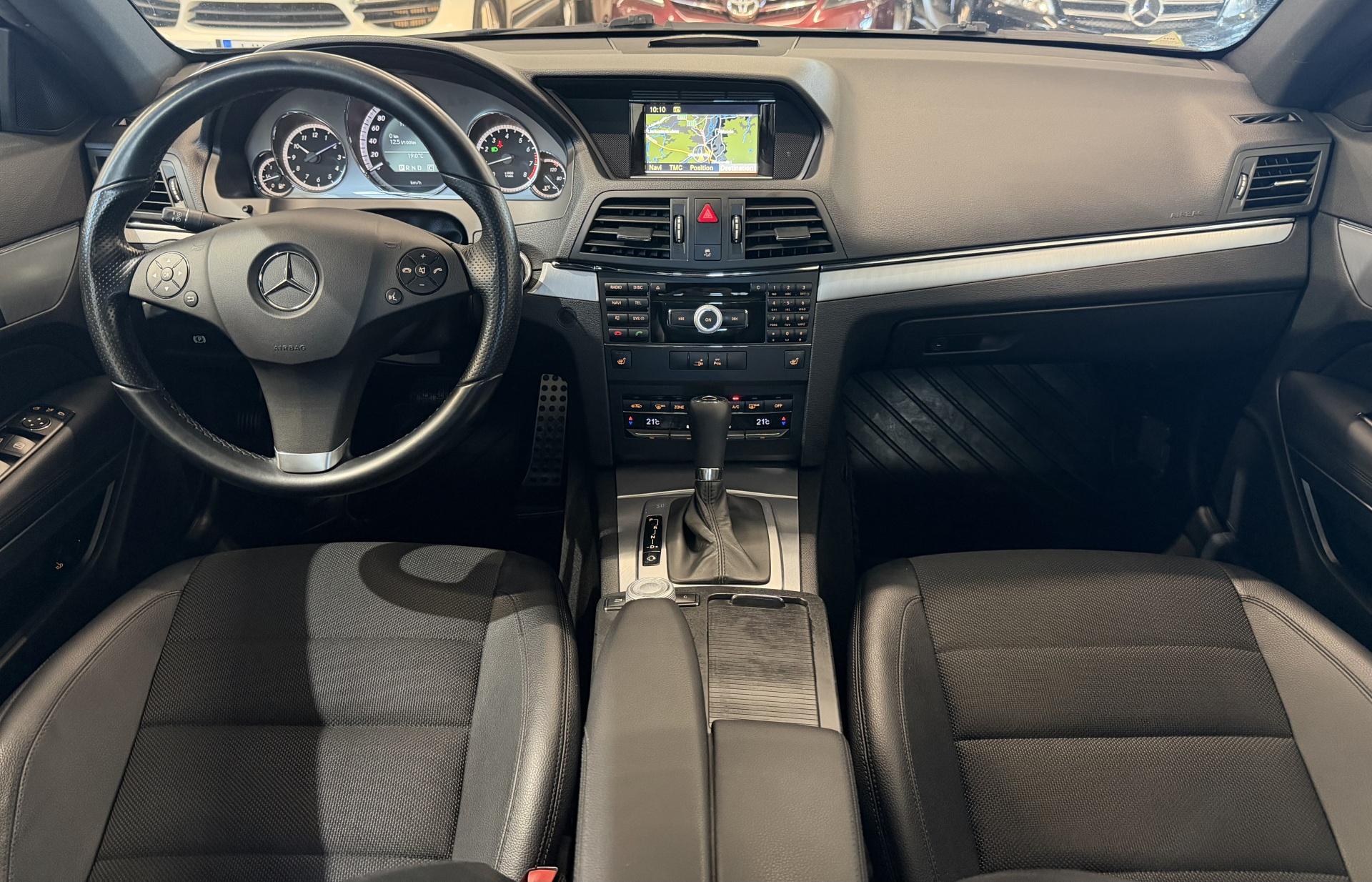 MERCEDES-BENZ E 2010