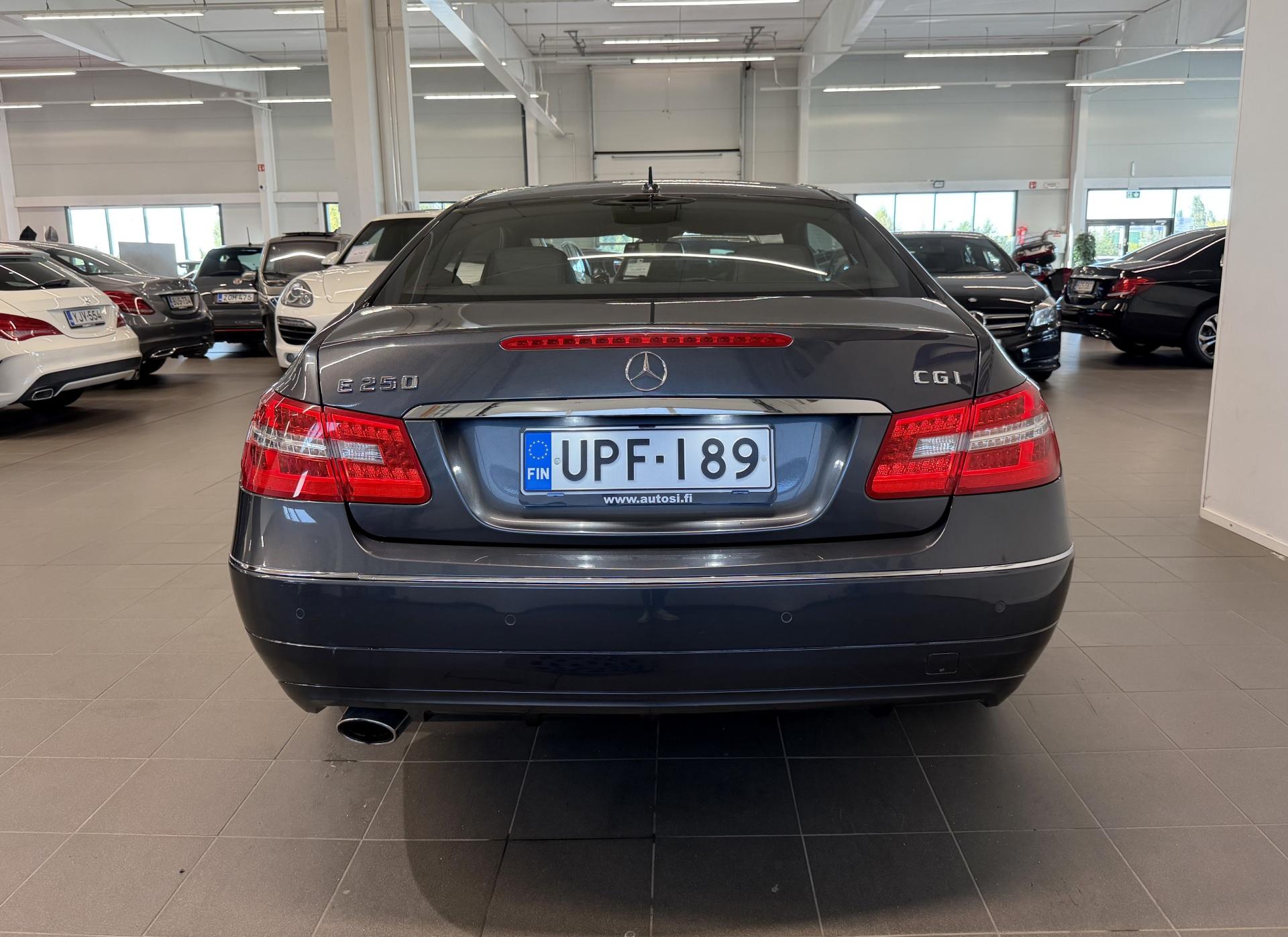 MERCEDES-BENZ E 2010