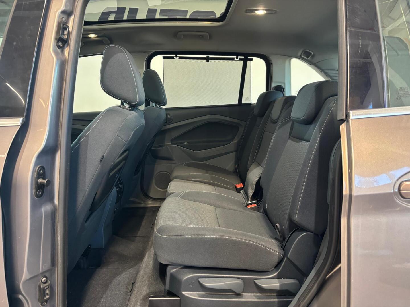 FORD Grand C-Max 2012
