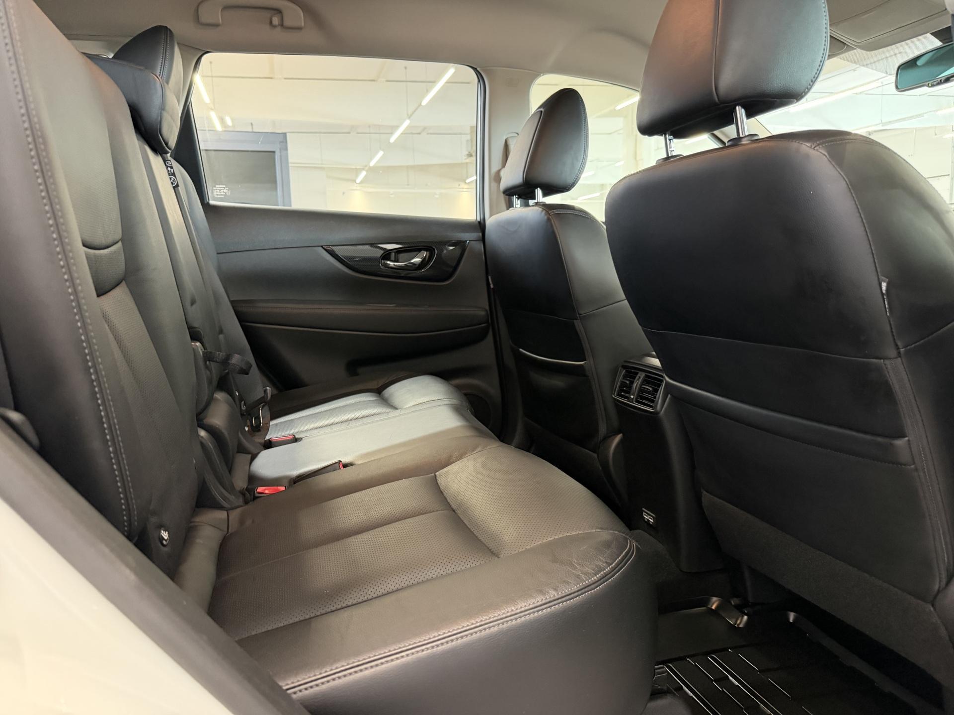 NISSAN X-Trail 2018