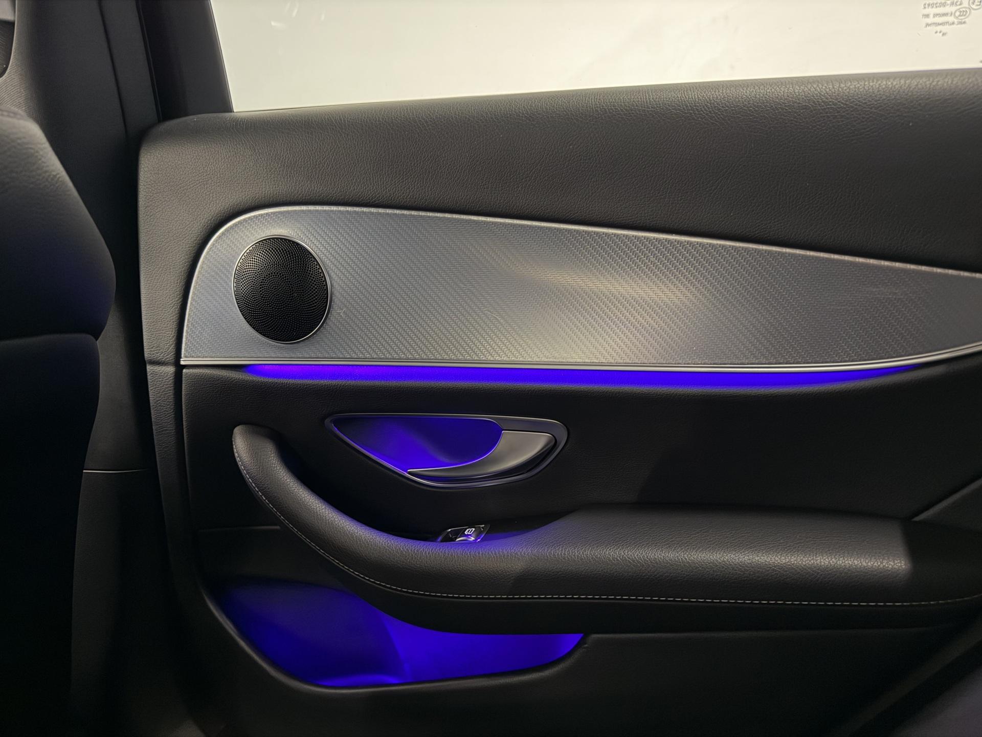 MERCEDES-BENZ E 2019