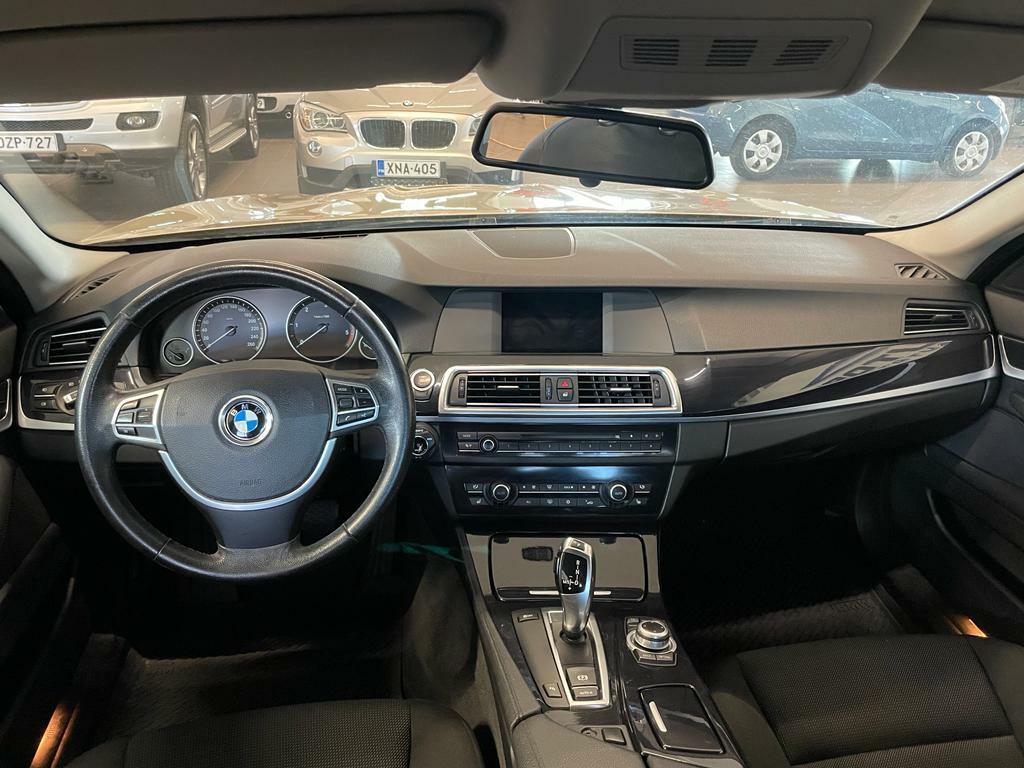 BMW 520 2011