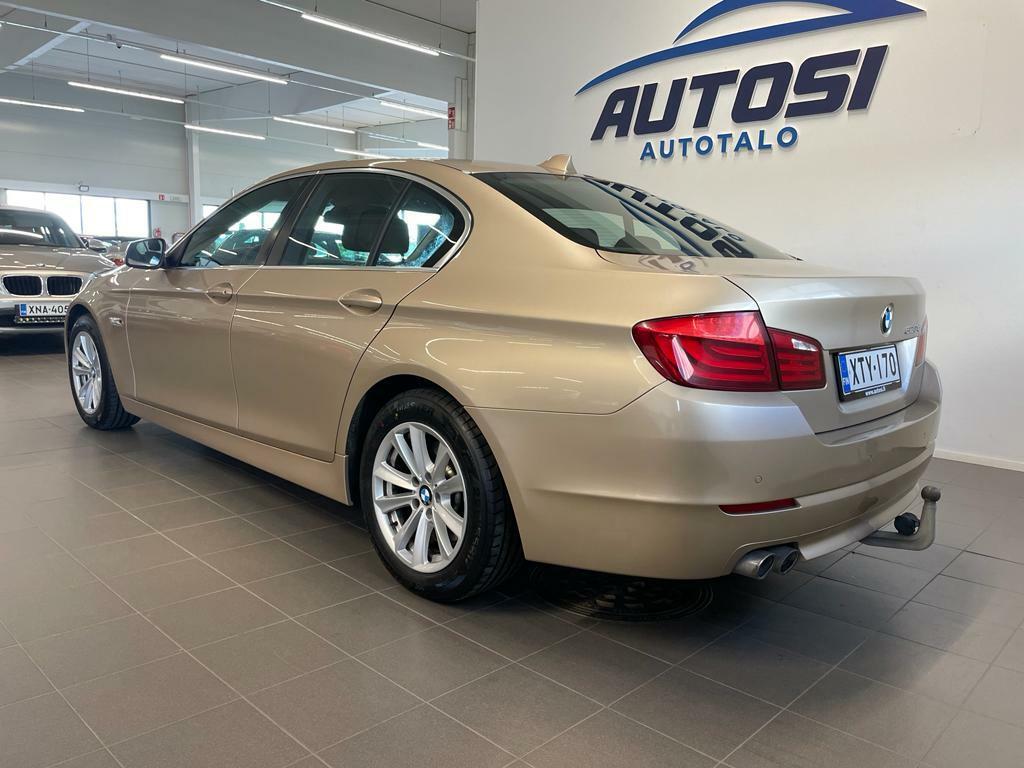 BMW 520 2011