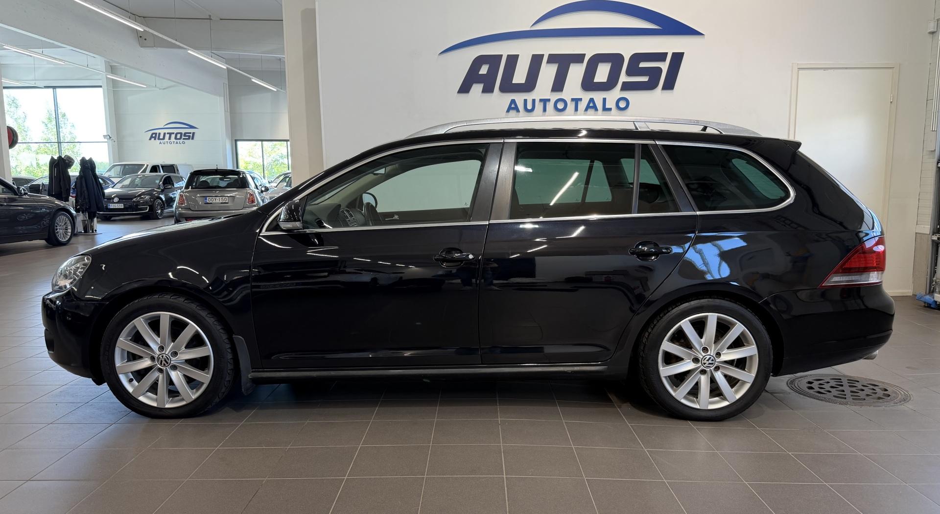 VOLKSWAGEN Golf 2011