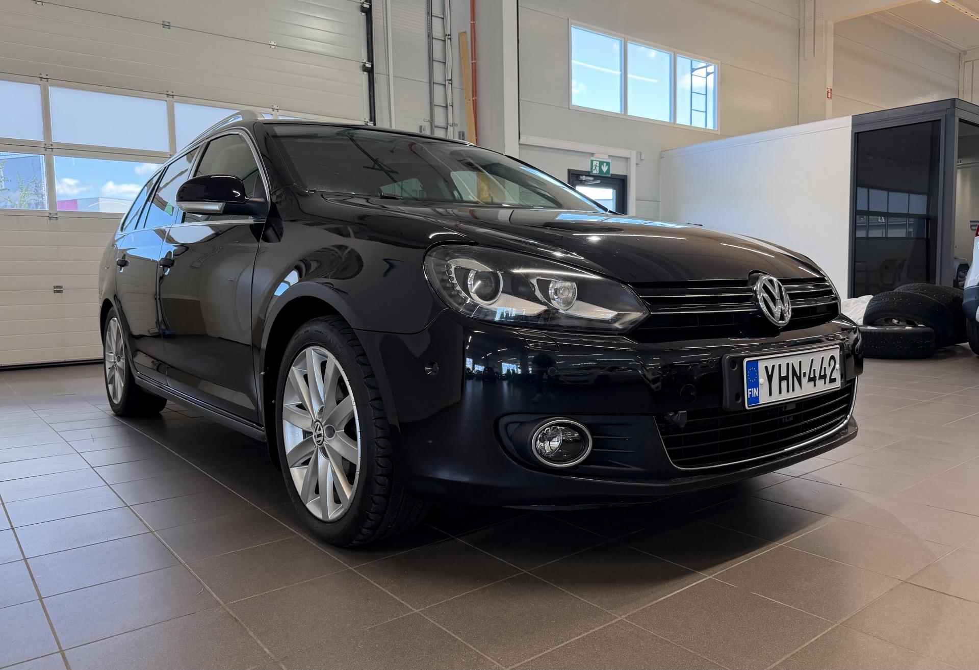VOLKSWAGEN Golf 2011