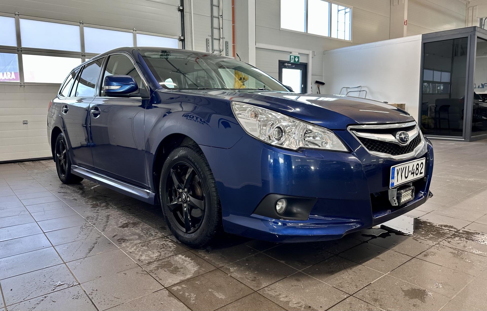 SUBARU Legacy 2011