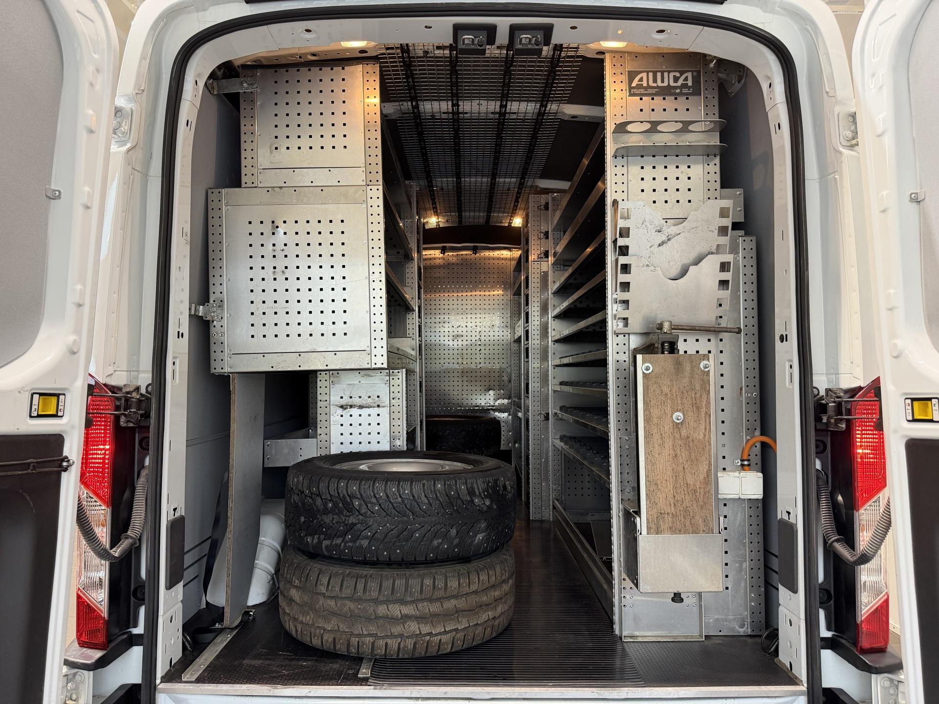 FORD Transit 2024