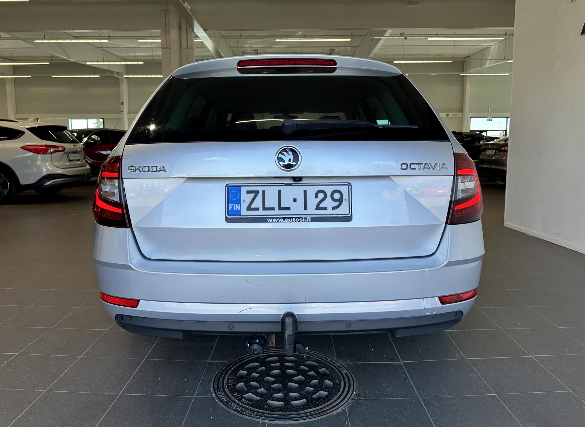 SKODA Octavia 4