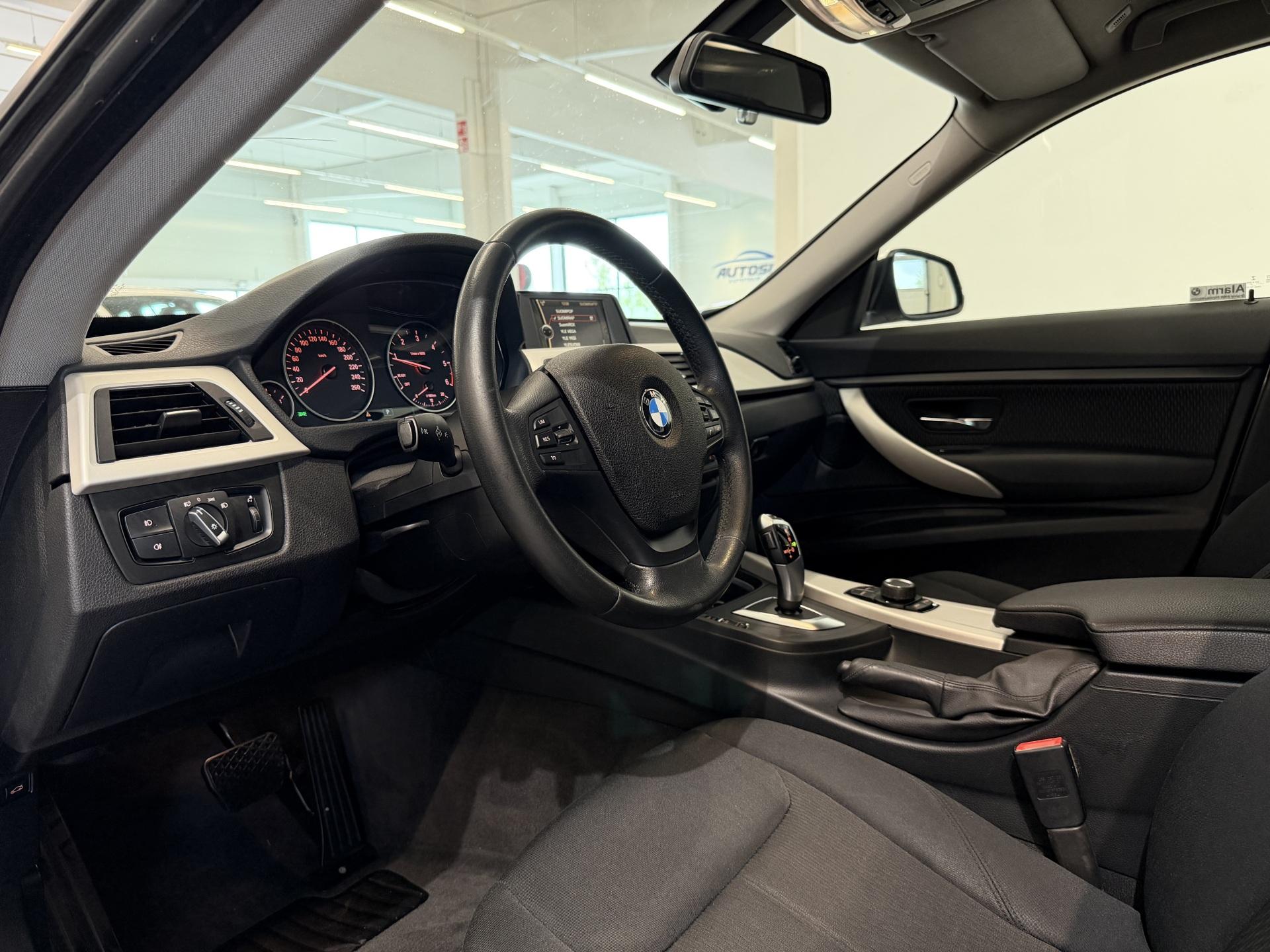 BMW 320 Gran Turismo 2014