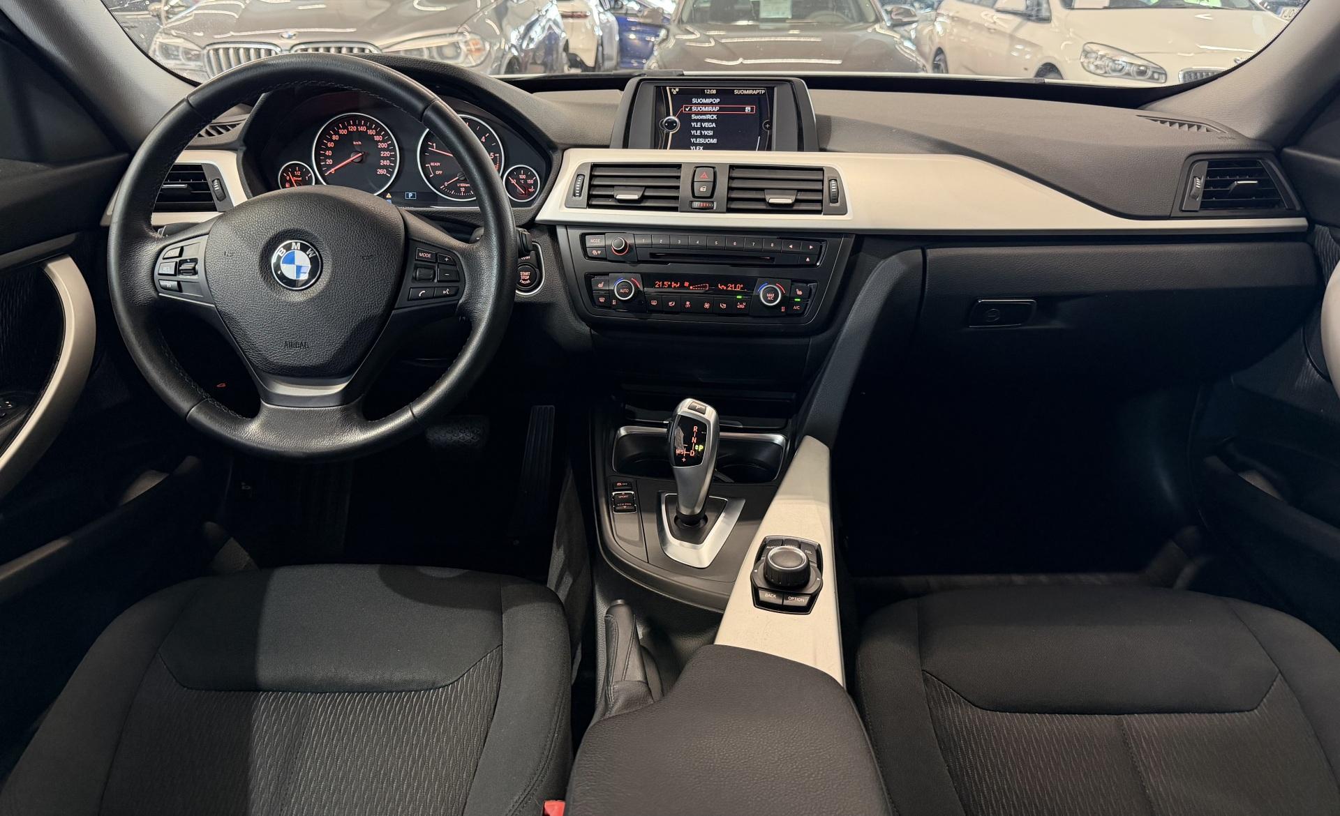 BMW 320 Gran Turismo 2014