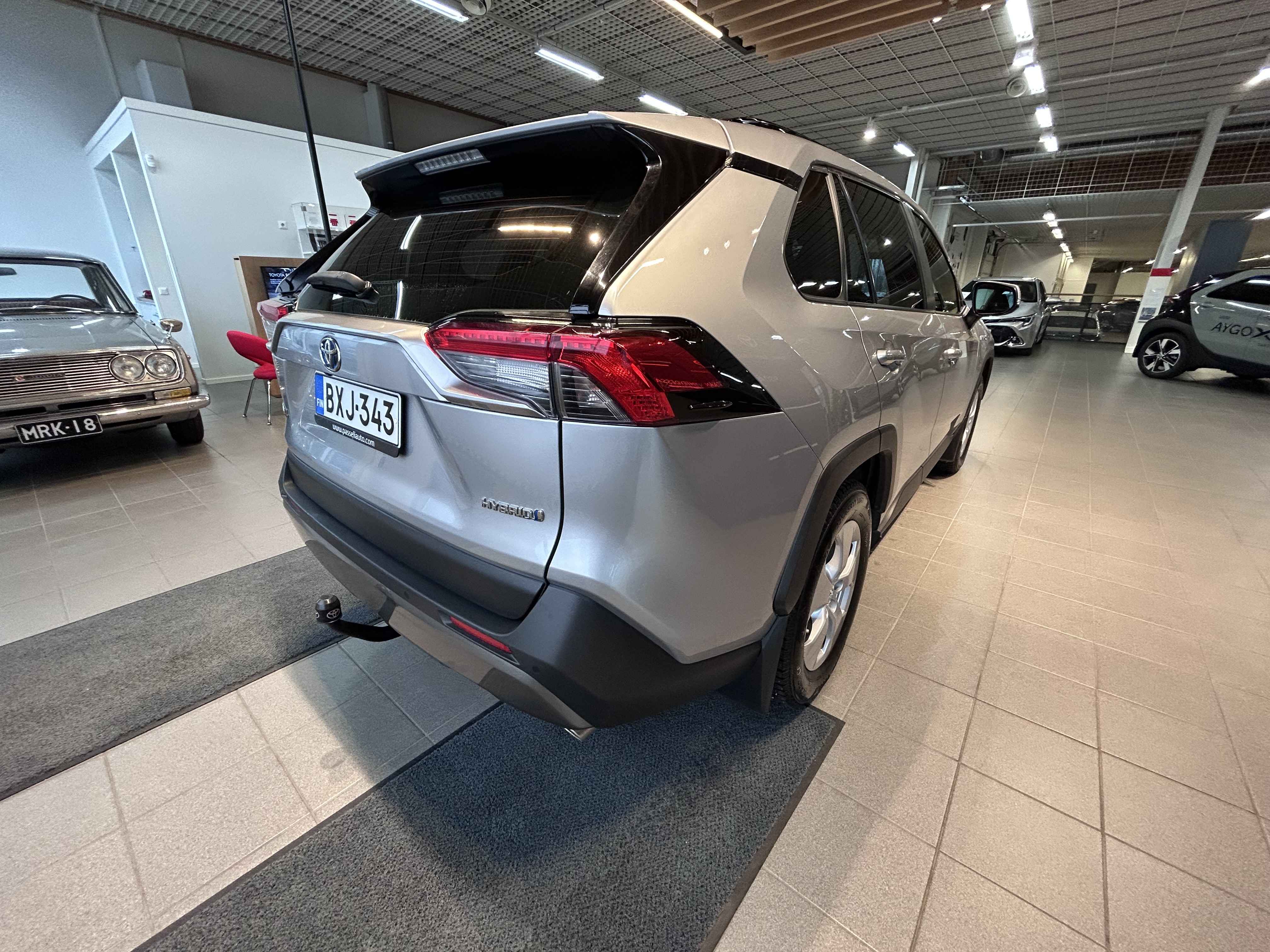 TOYOTA RAV4 2019