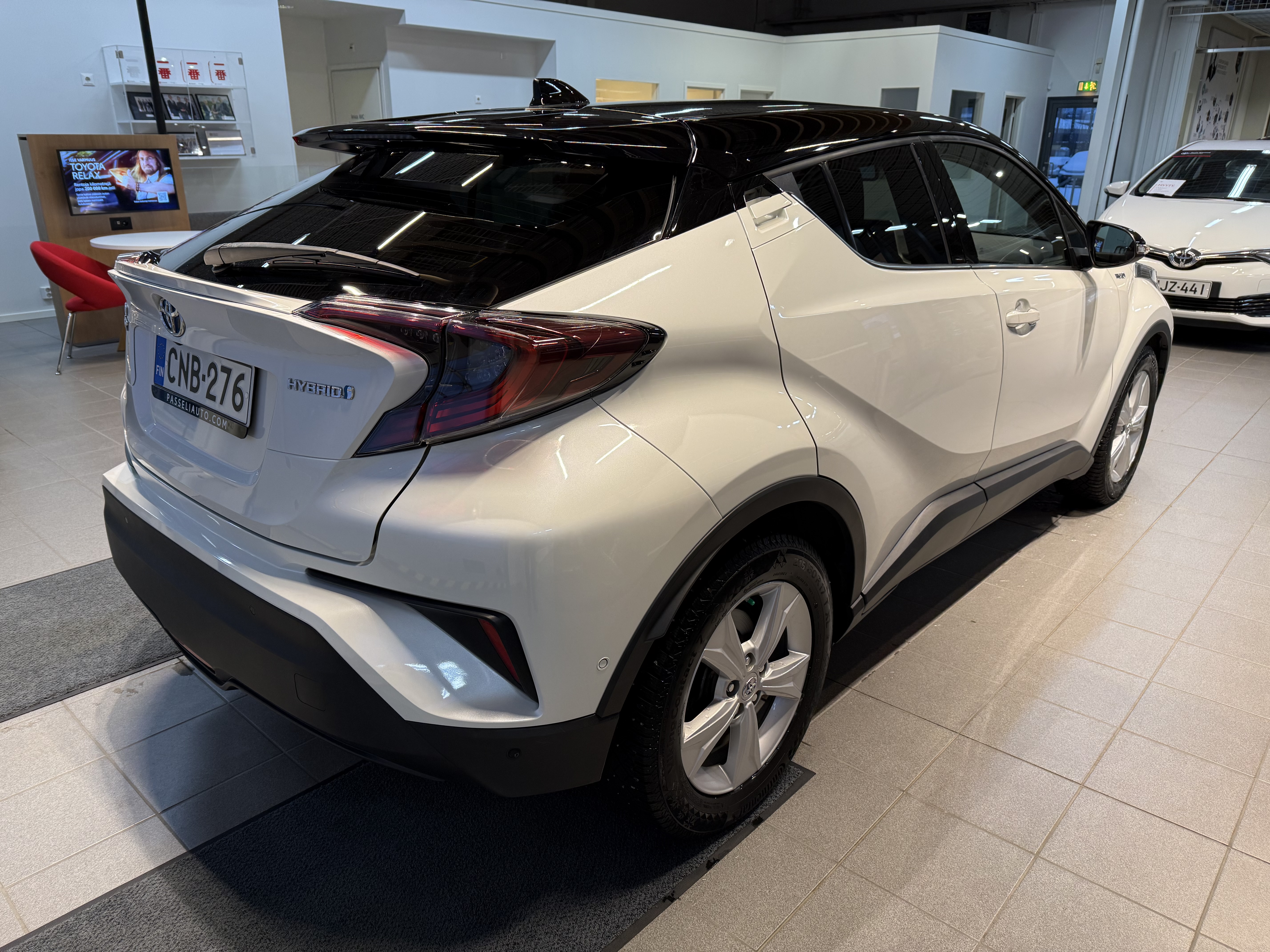 TOYOTA C-HR 2019