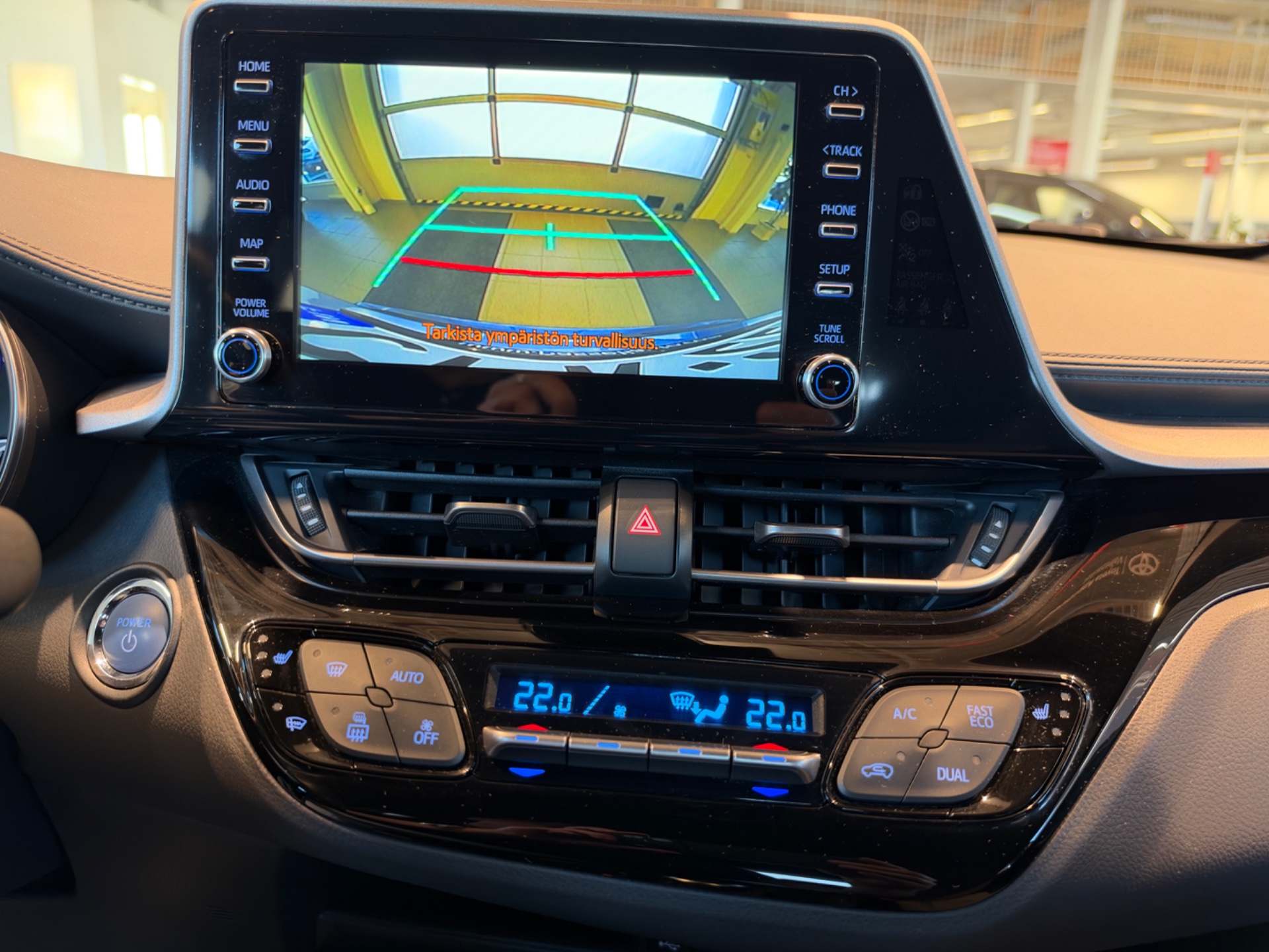 TOYOTA C-HR 2021