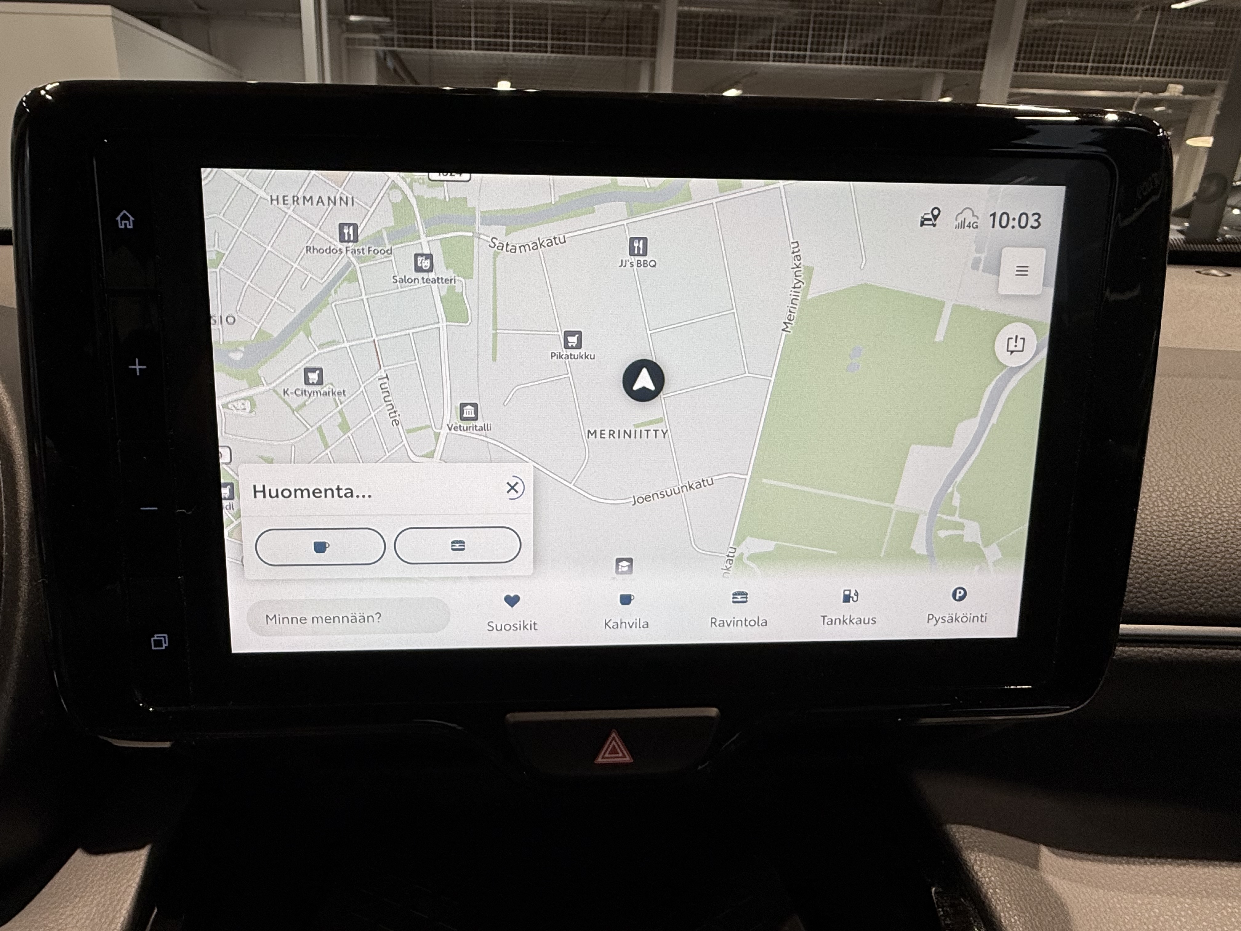 TOYOTA Yaris Cross 2022