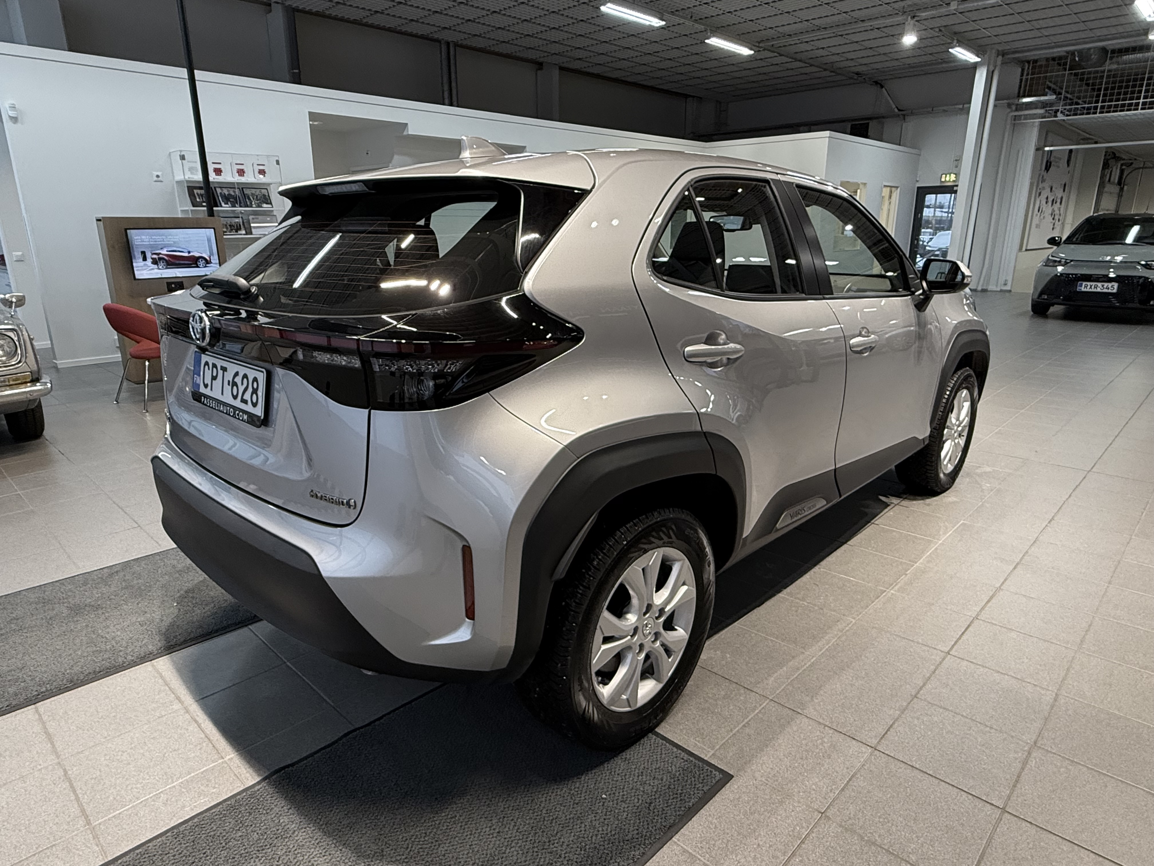 TOYOTA Yaris Cross 2022