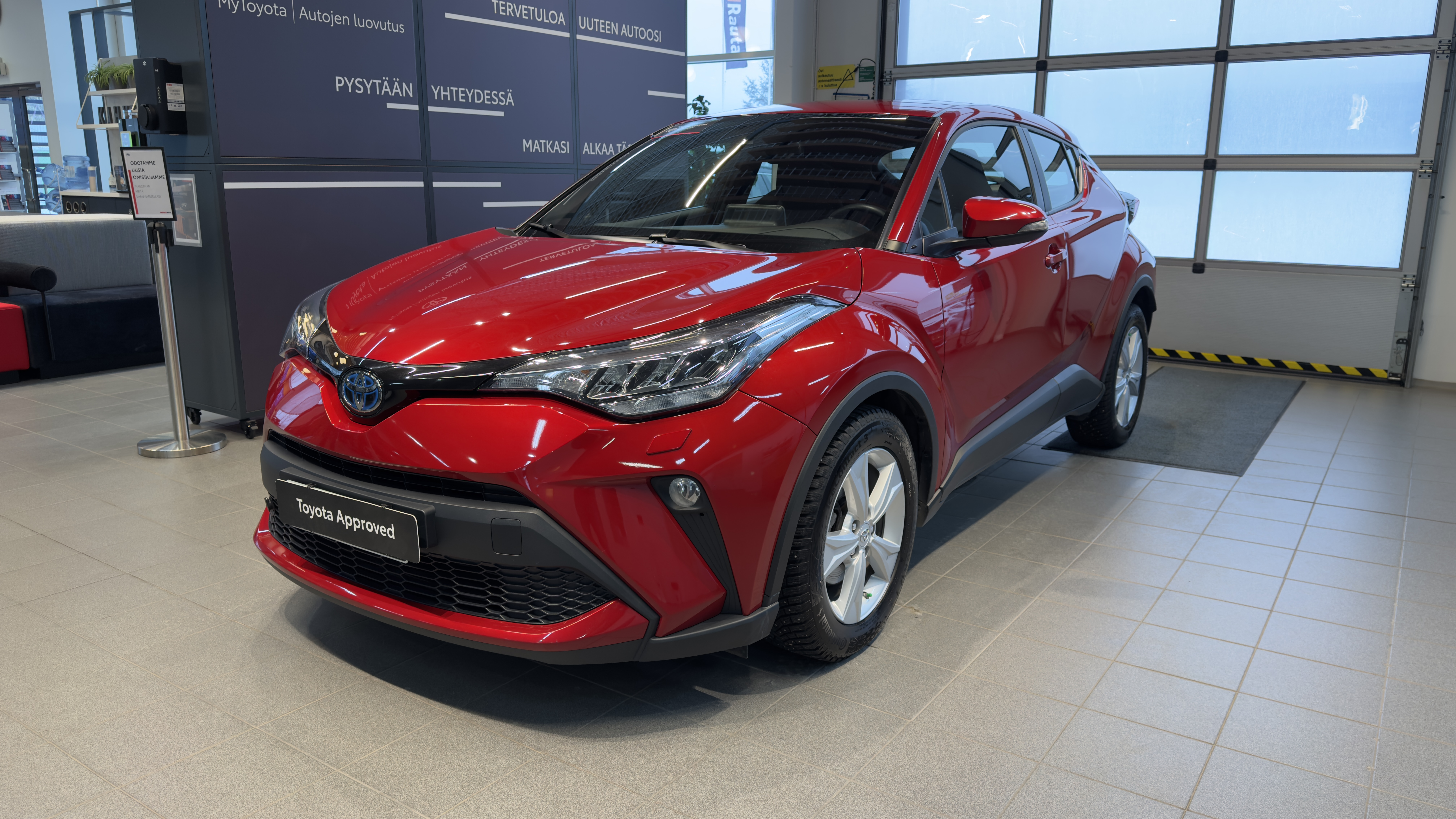 TOYOTA C-HR 2023