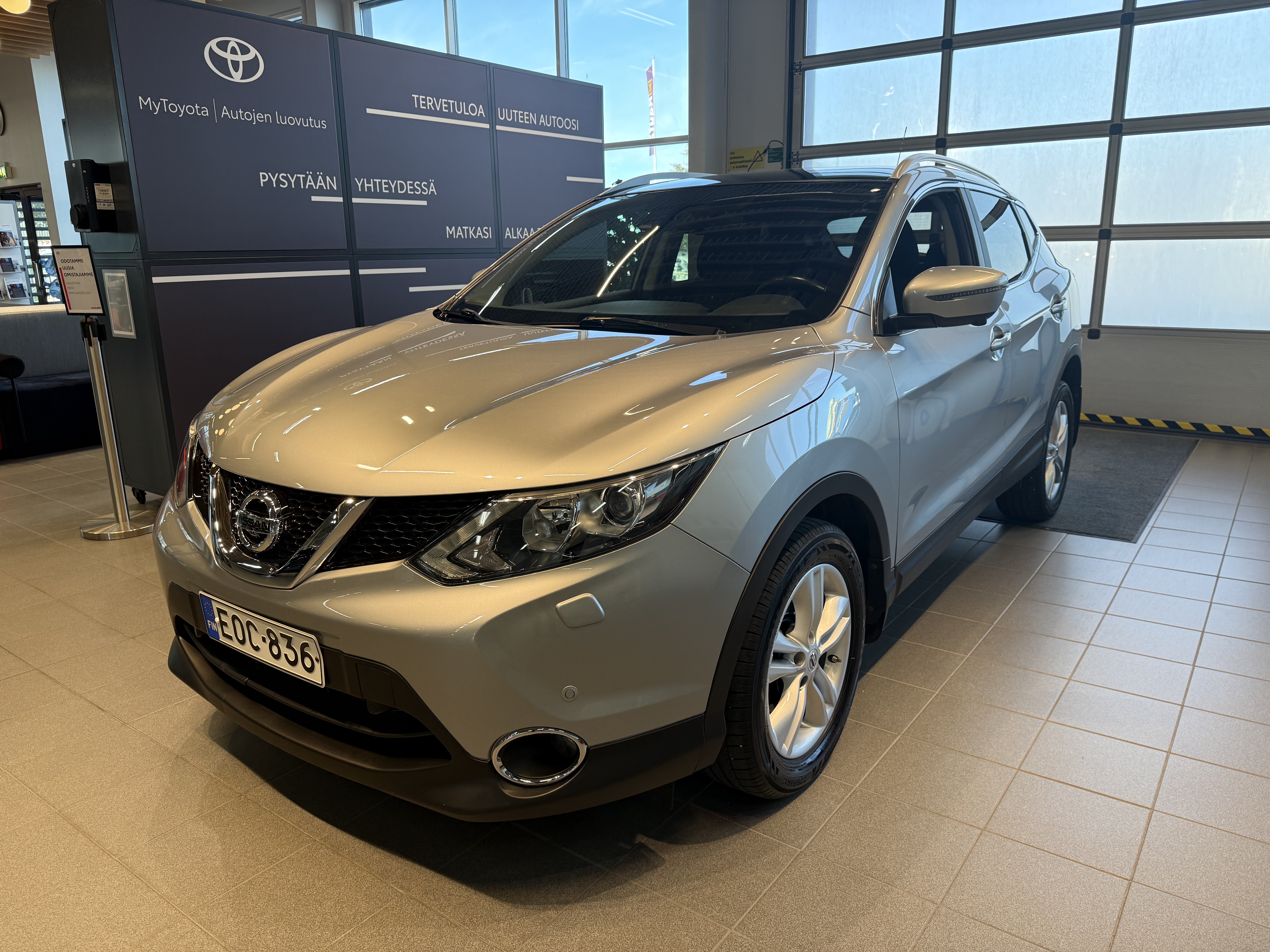 NISSAN Qashqai 2016