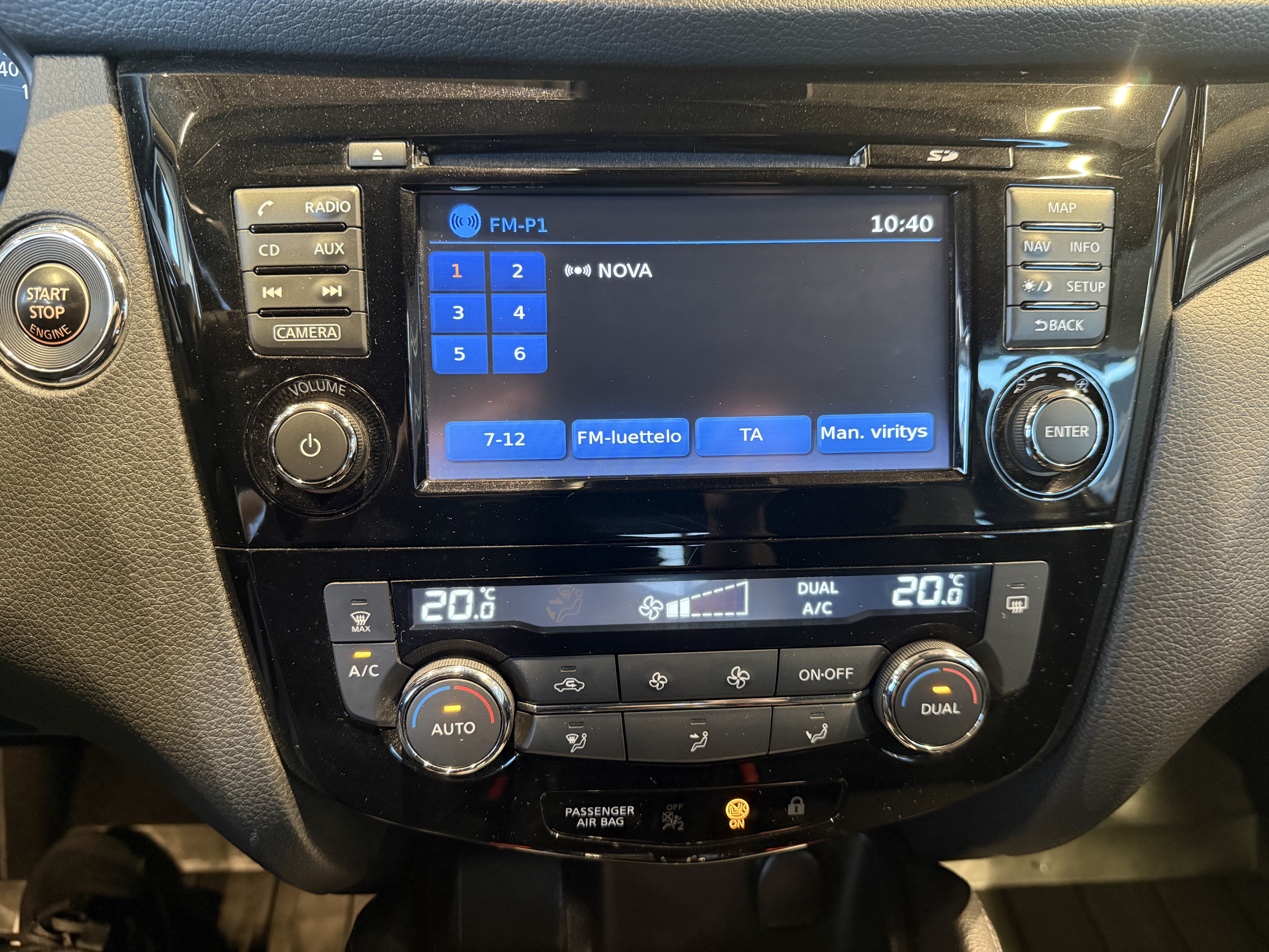 NISSAN Qashqai 2016