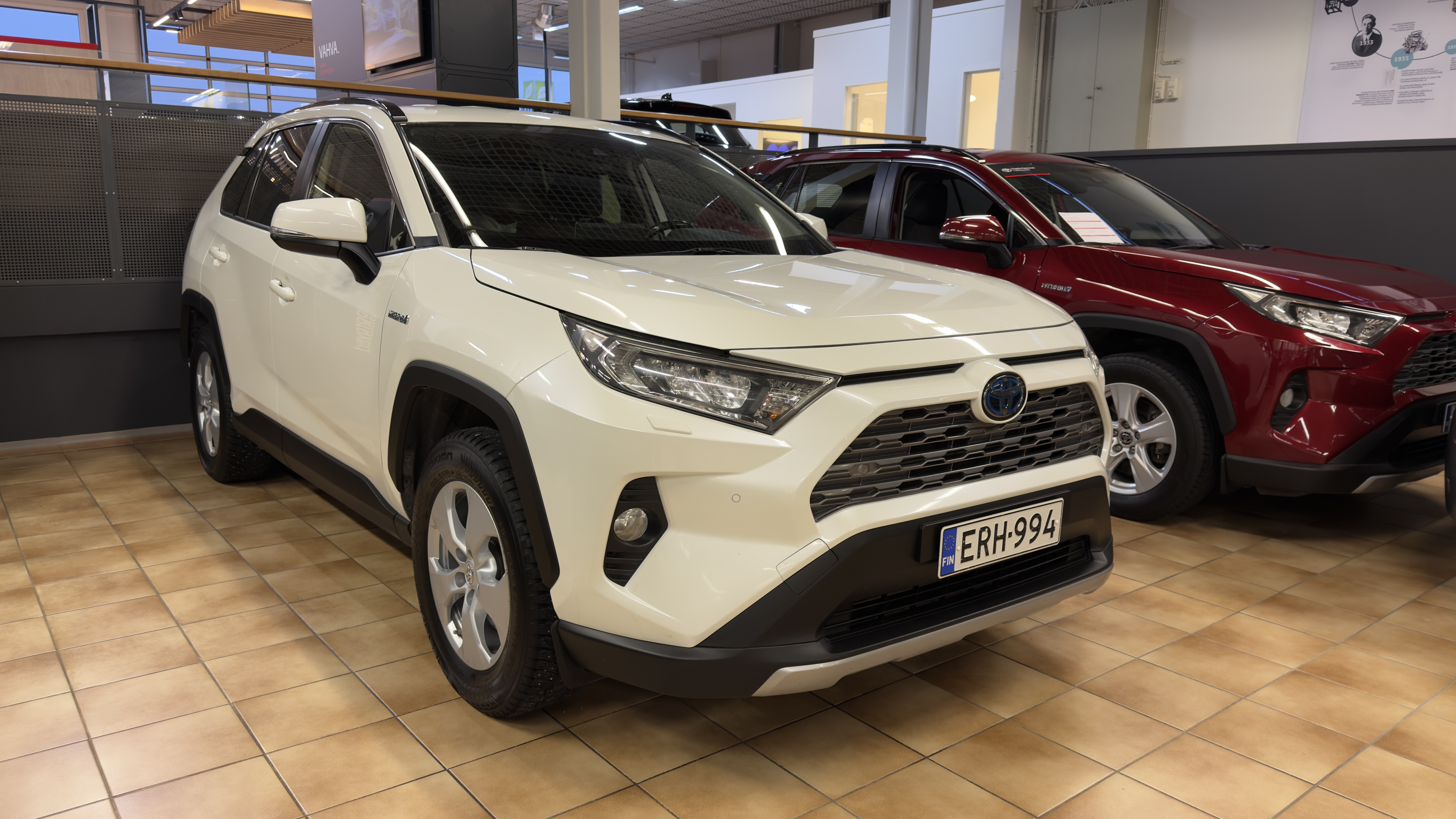 TOYOTA RAV4 2019