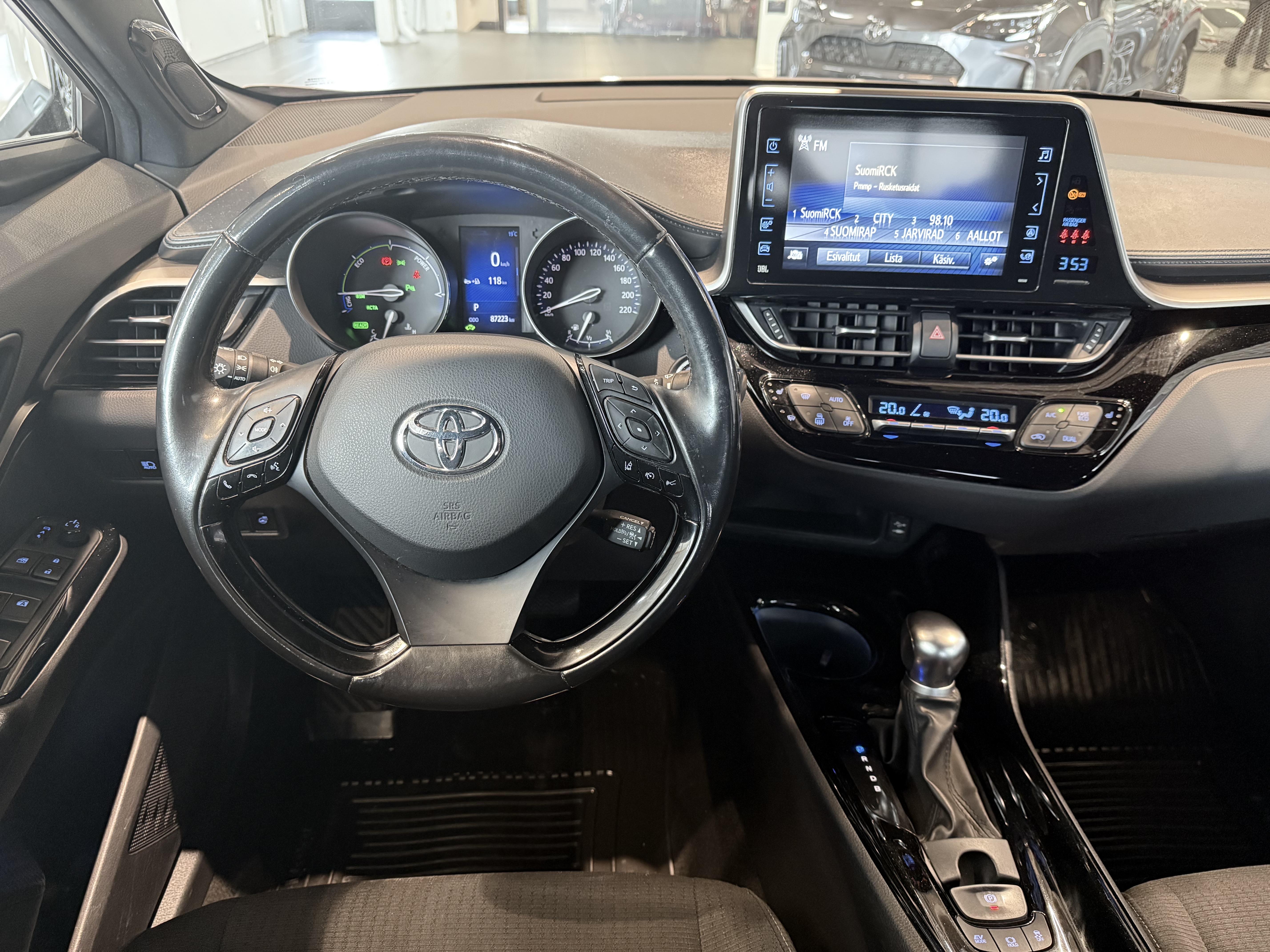 TOYOTA C-HR 2019