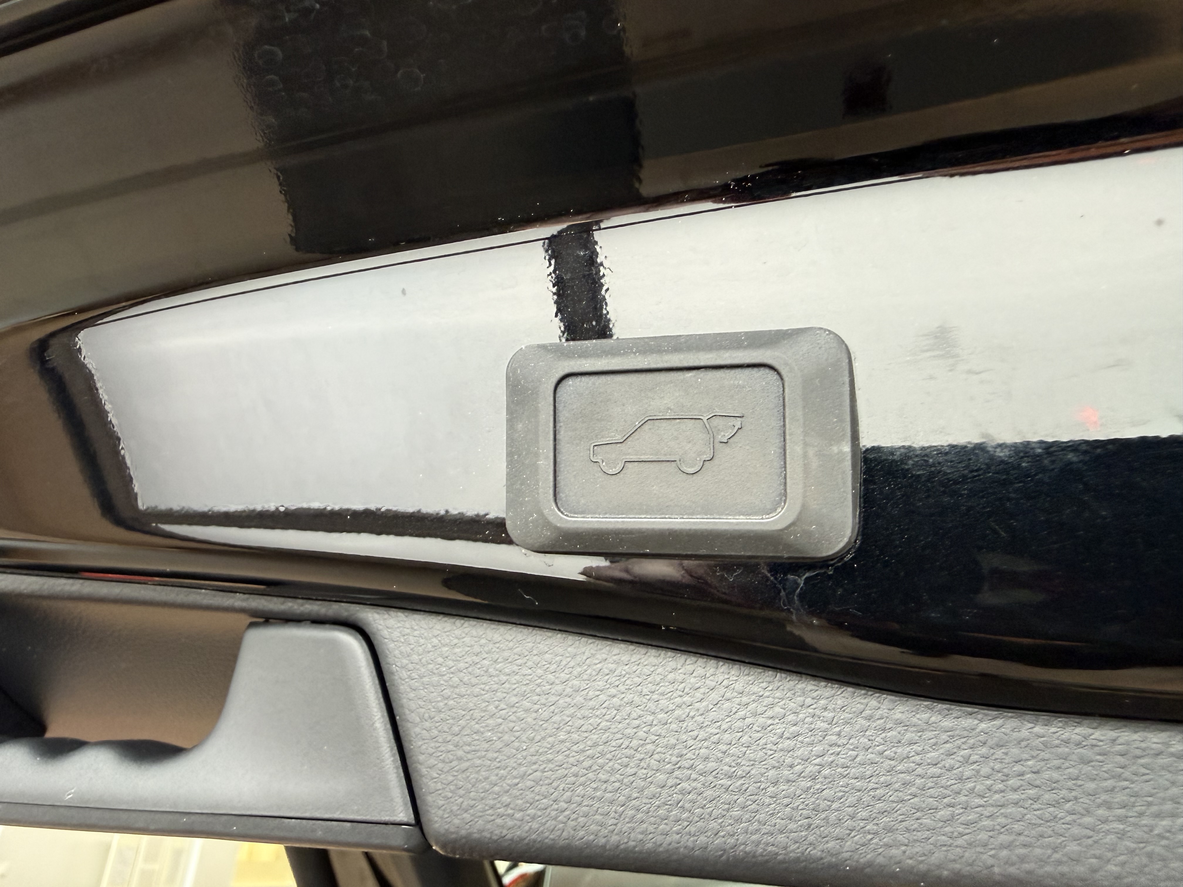 TOYOTA RAV4 Plug-in 2024