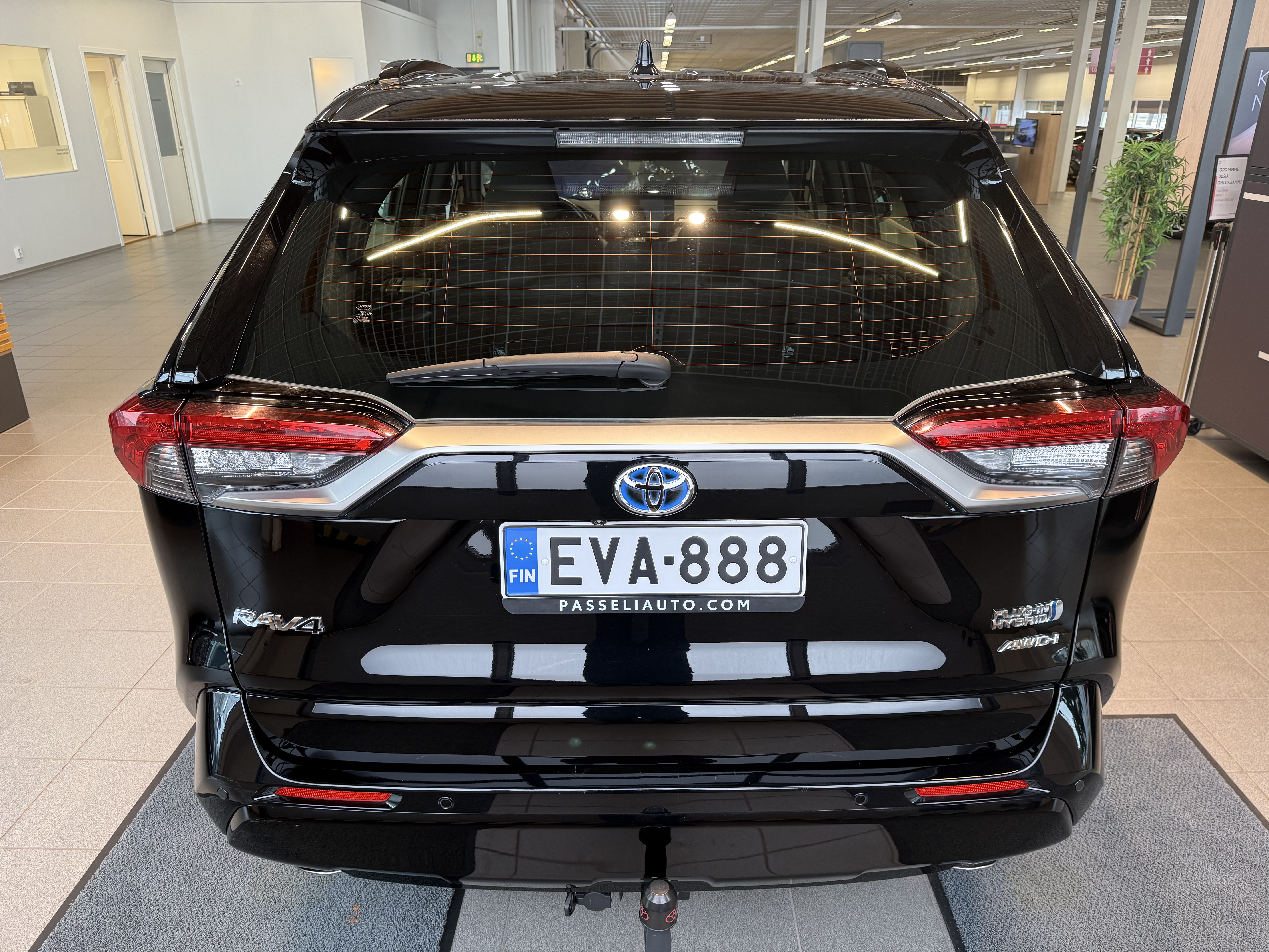 TOYOTA RAV4 Plug-in 2024