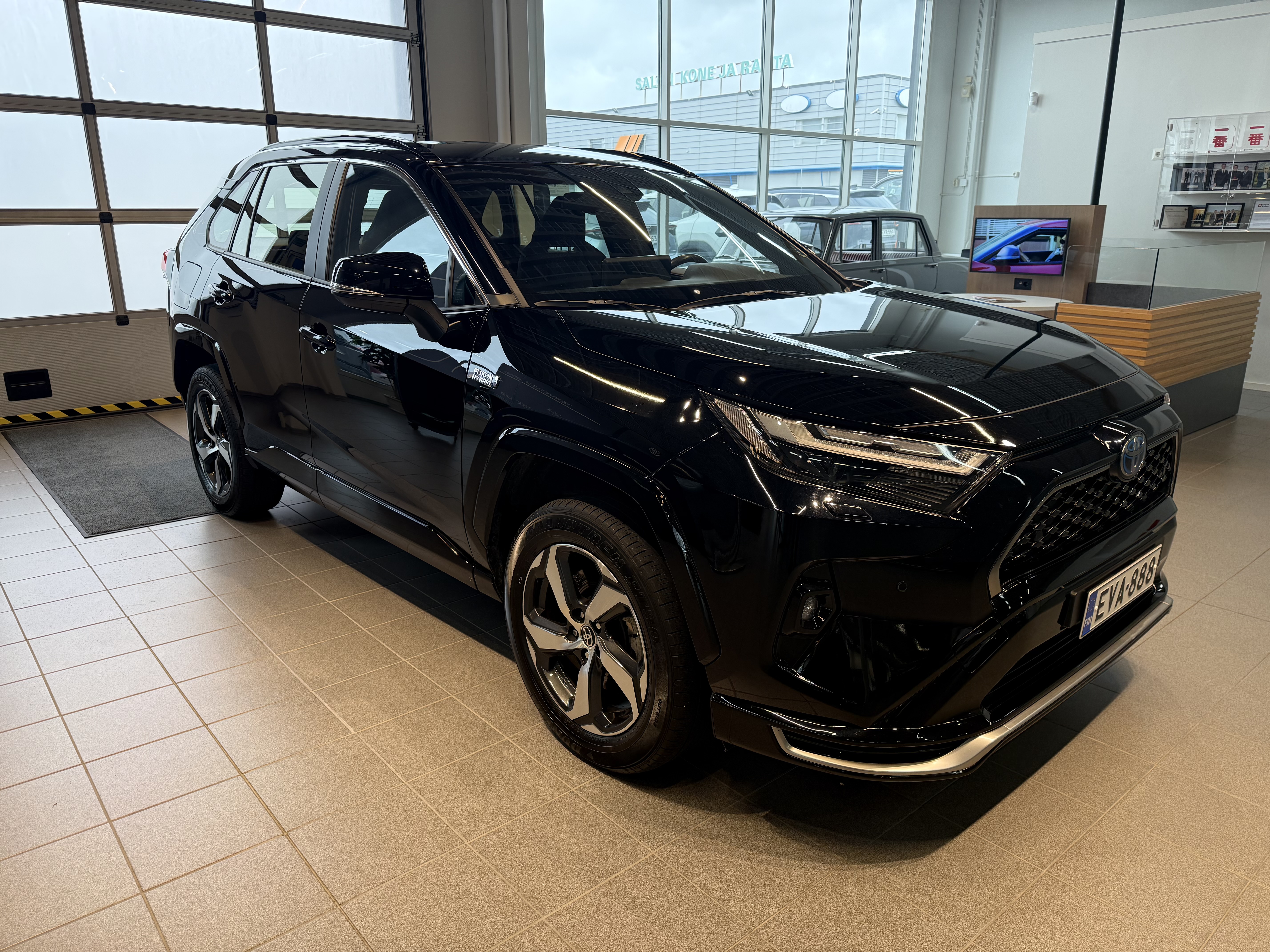 TOYOTA RAV4 Plug-in 2024