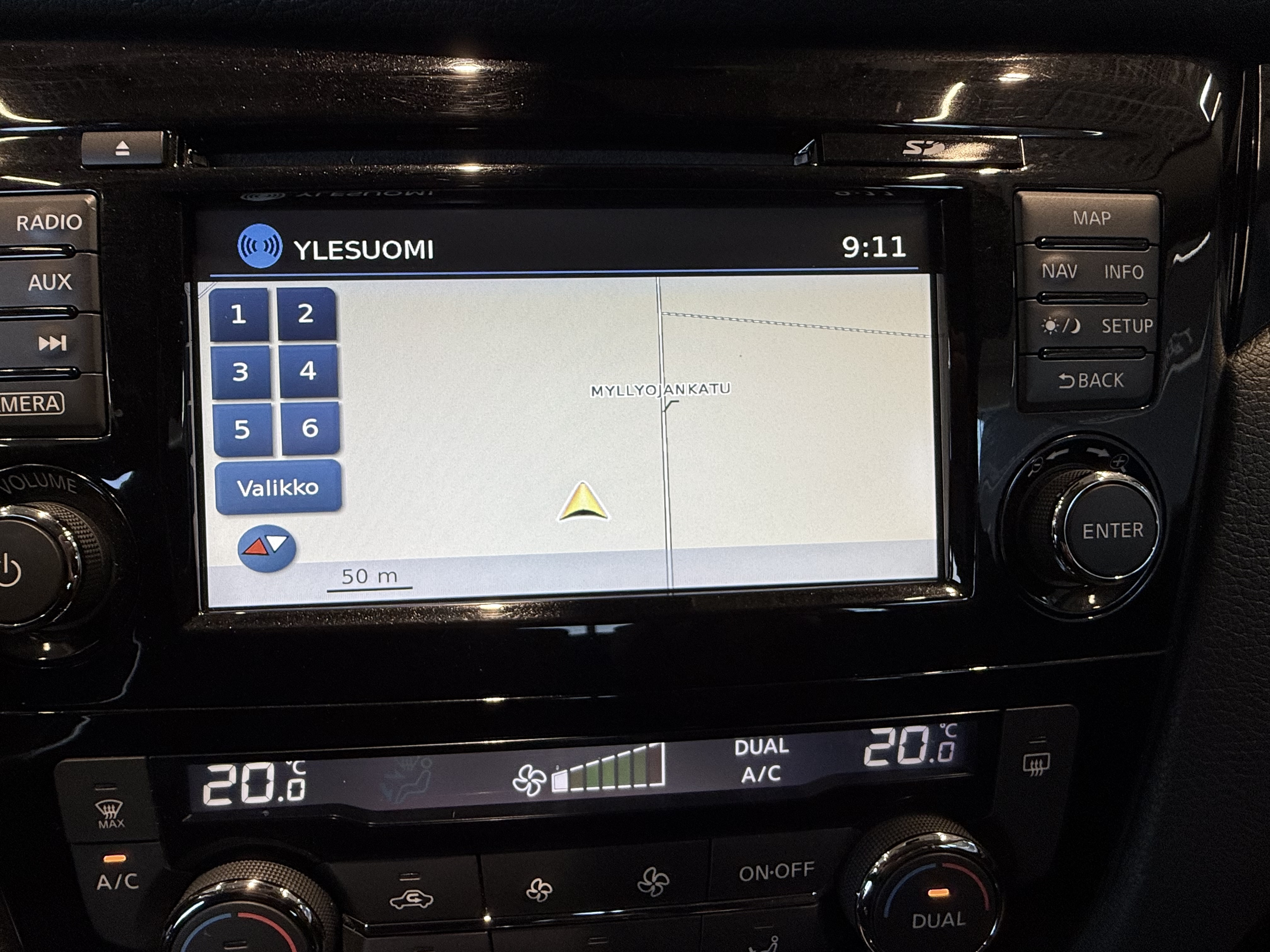 NISSAN Qashqai 2016