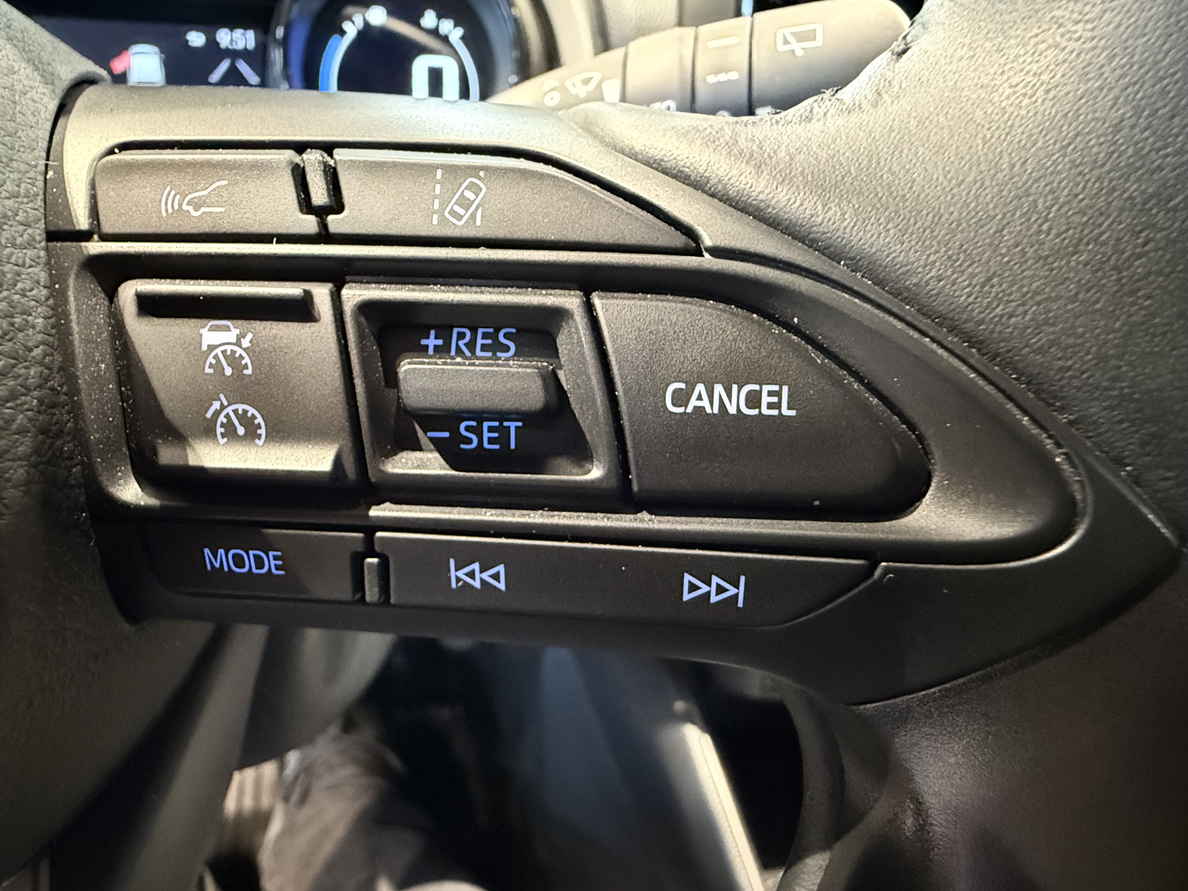 MAZDA Mazda2 Hybrid 2023