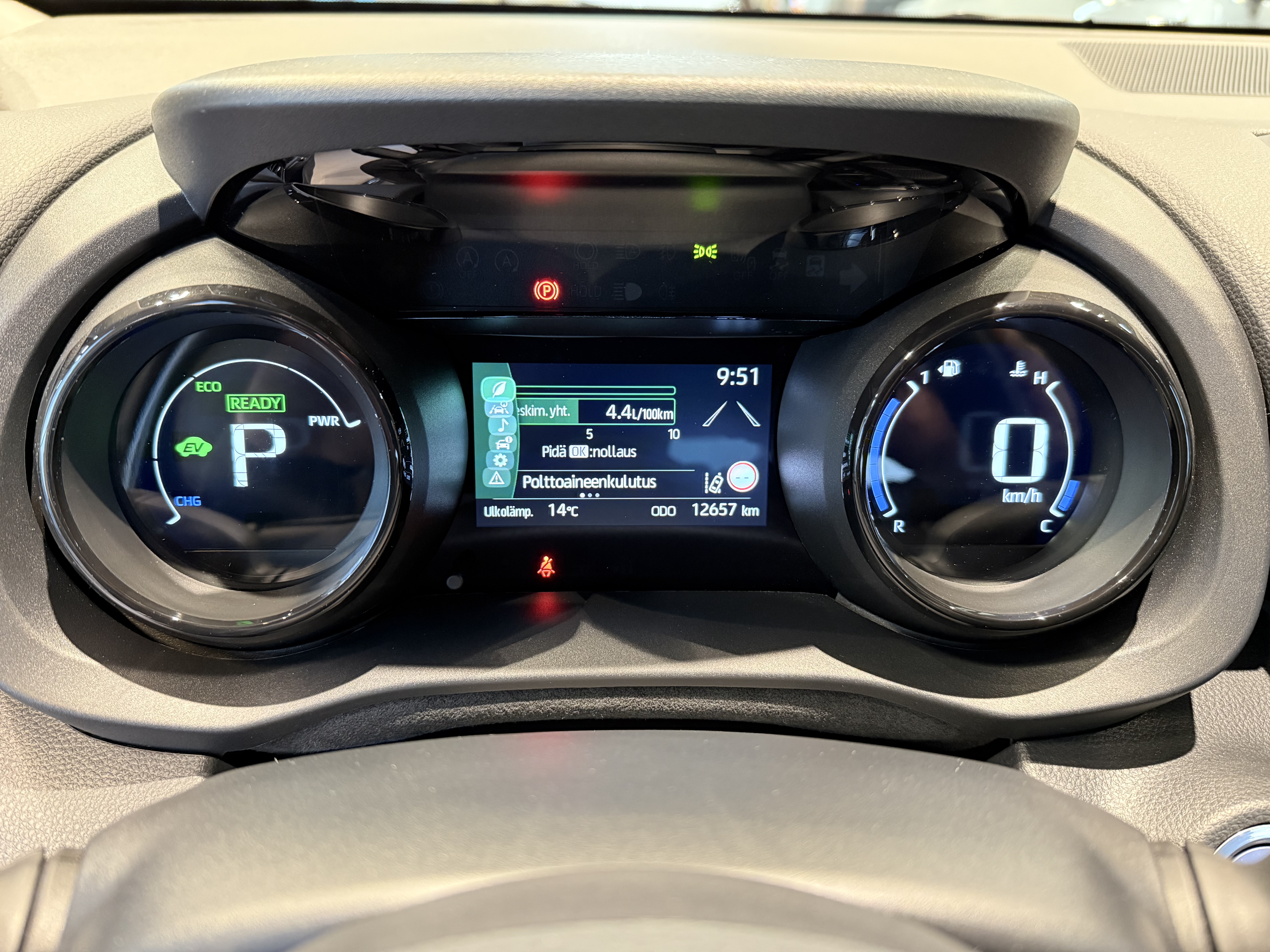 MAZDA Mazda2 Hybrid 2023