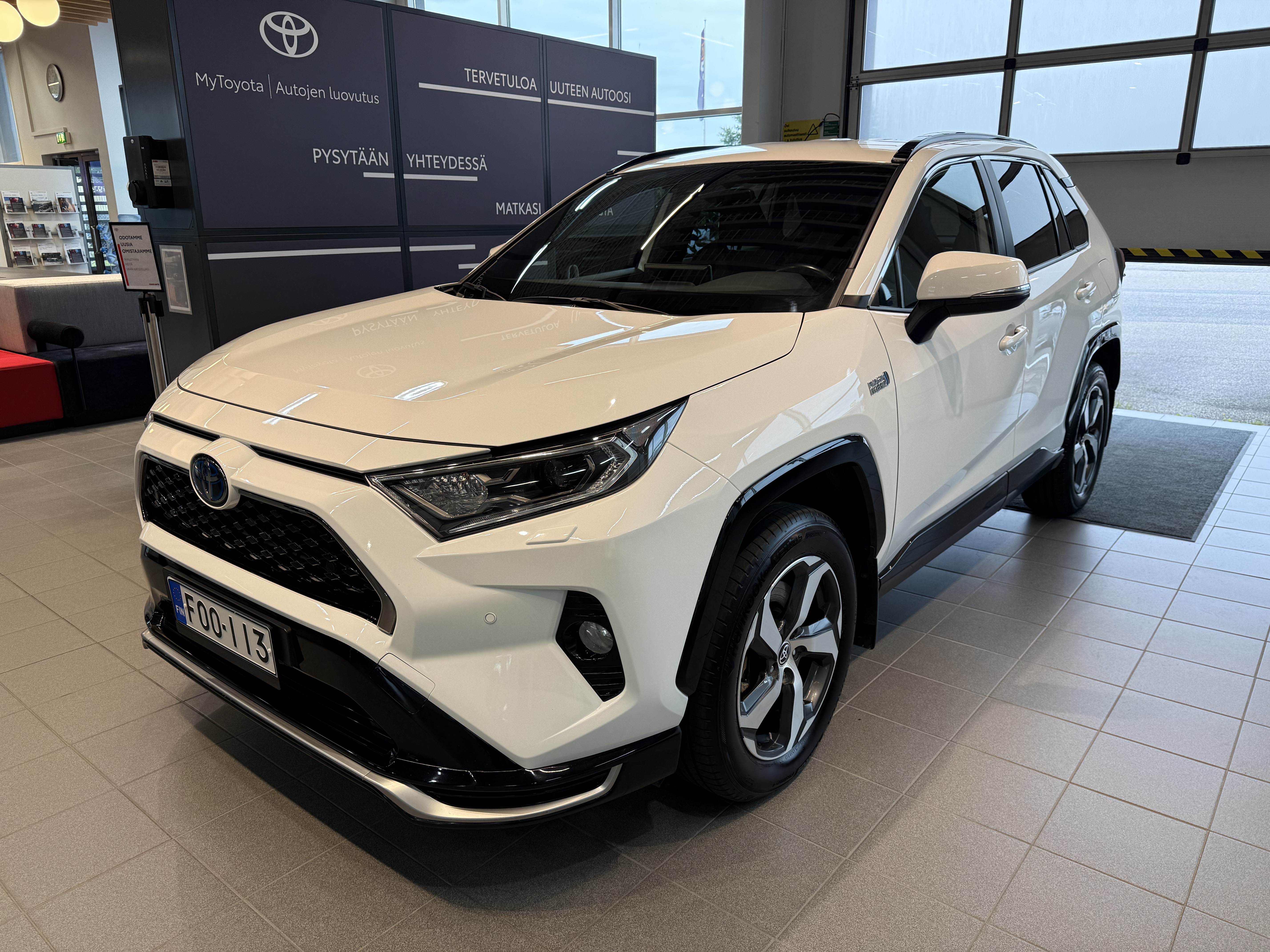 TOYOTA RAV4 Plug-in 2020