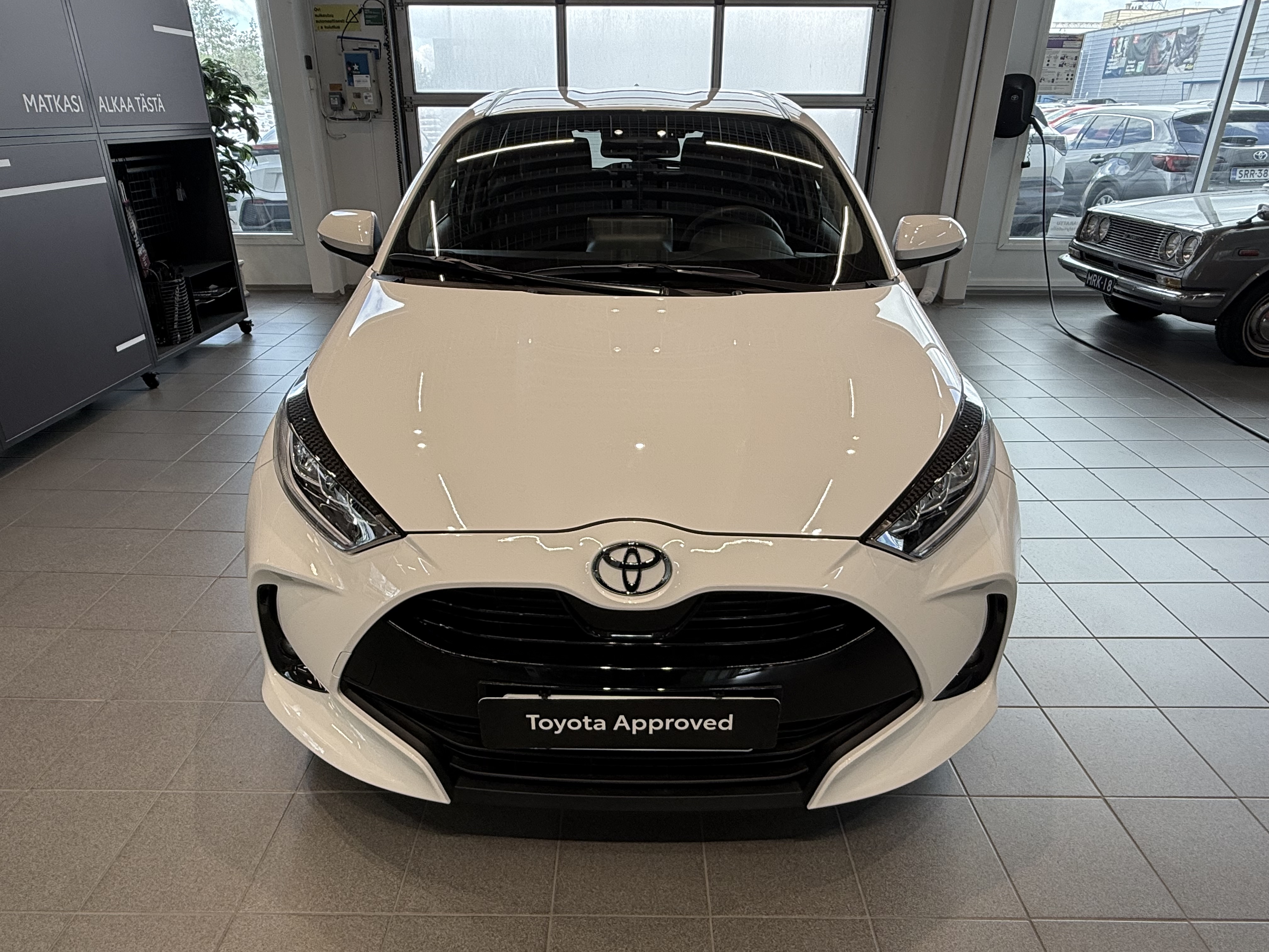 TOYOTA YARIS 2025