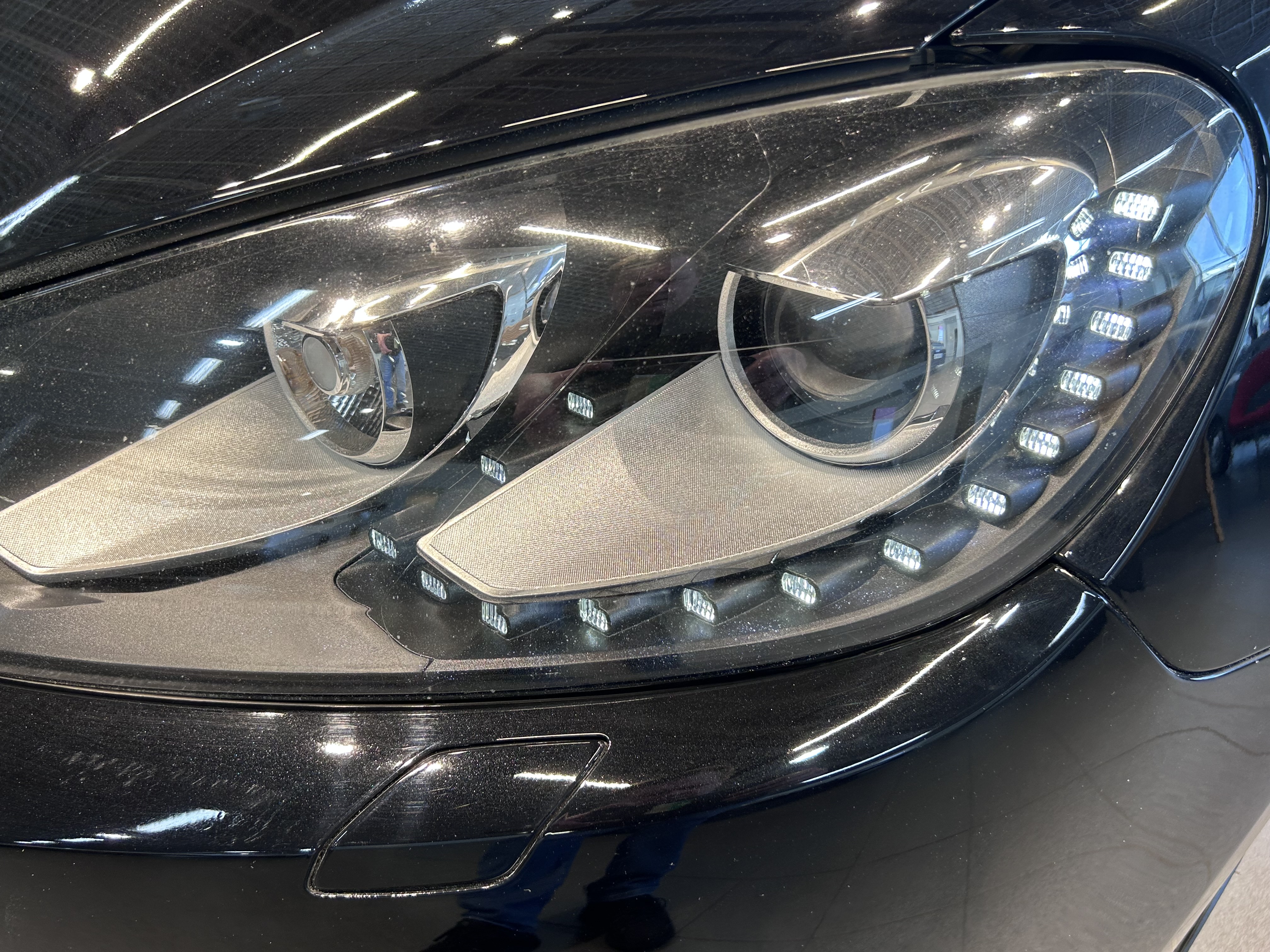 VOLKSWAGEN GOLF 2012