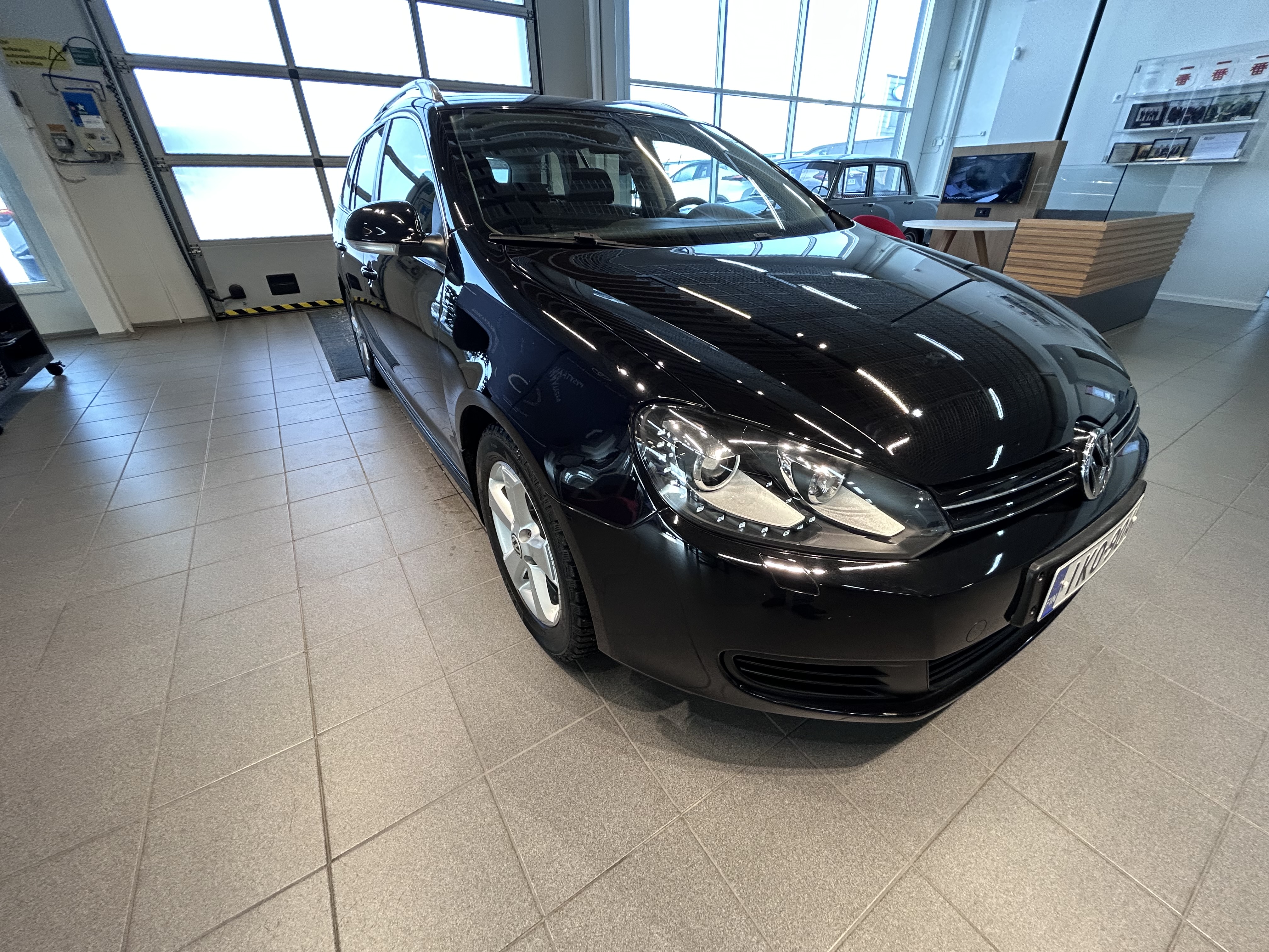 VOLKSWAGEN GOLF 2012