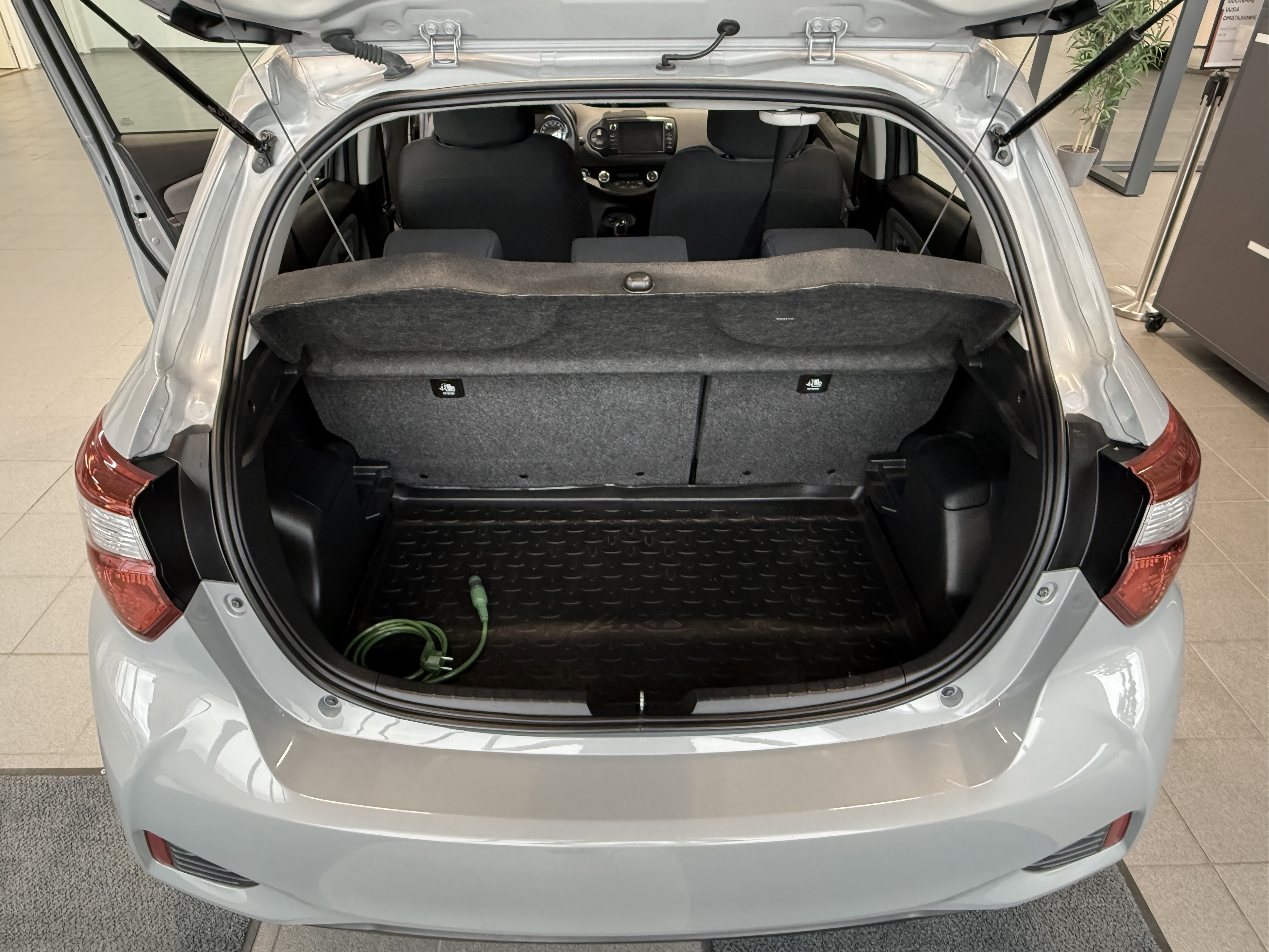 TOYOTA YARIS 2018