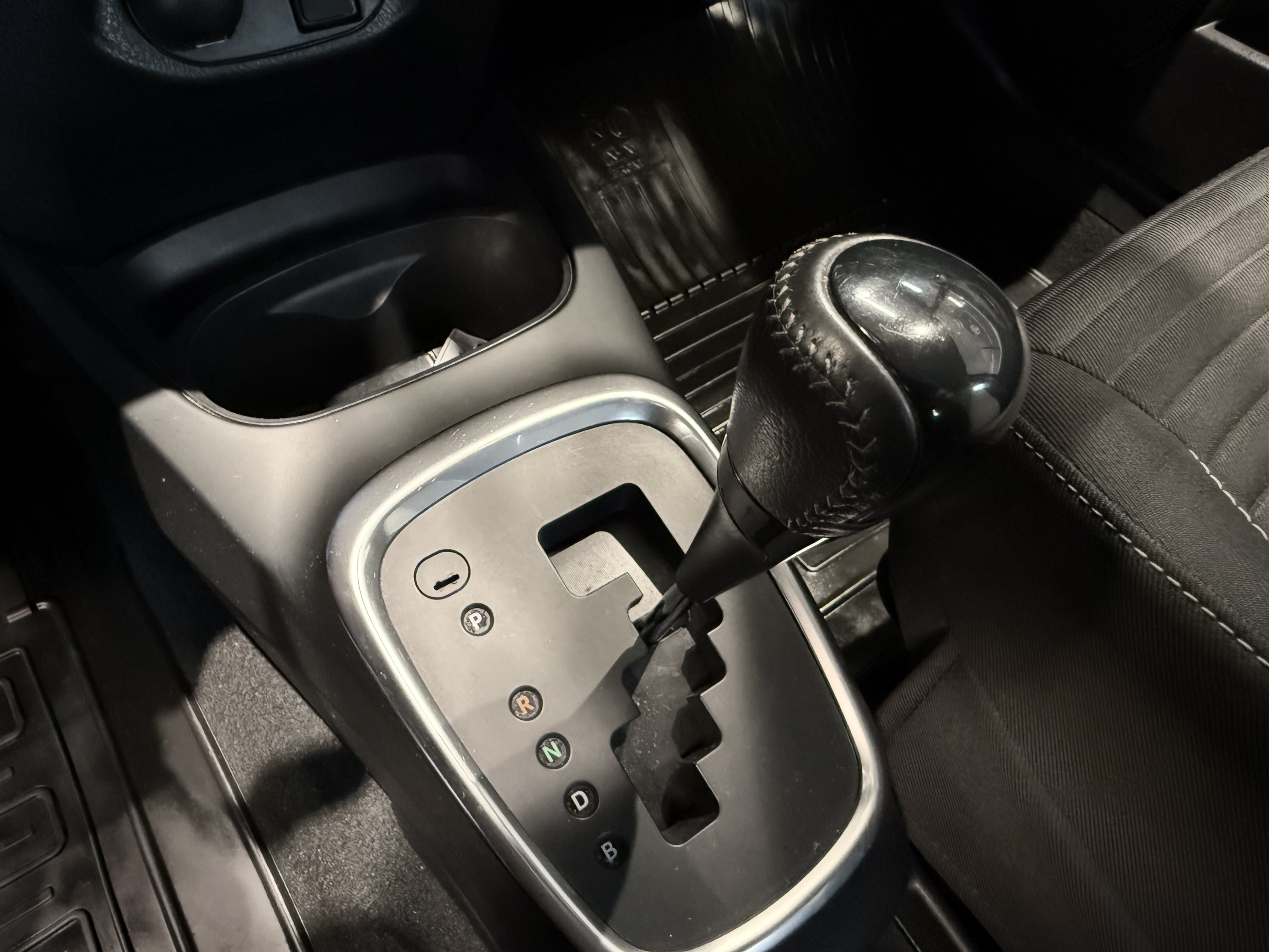 TOYOTA YARIS 2018