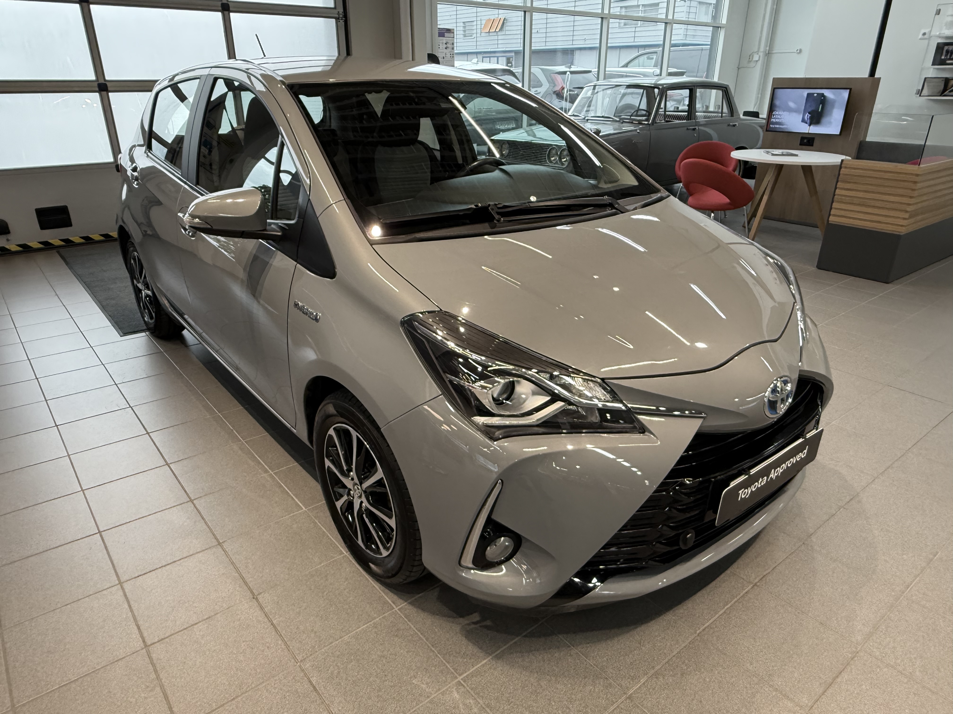 TOYOTA YARIS 2018